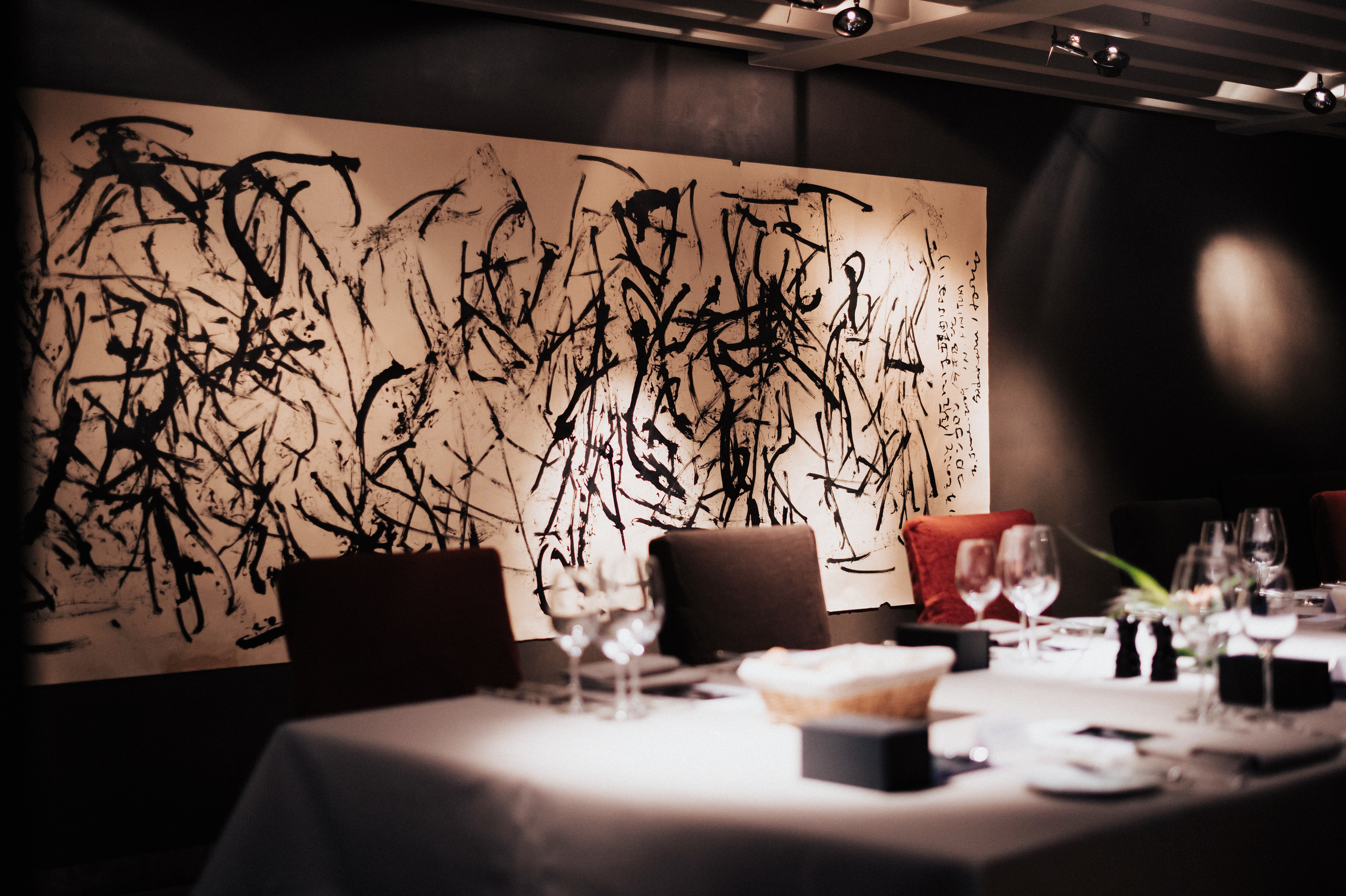 THE ORTUS CLUB. Ich bin Max, Designer, Art & Hochzeitsfotograf aus Germaringen