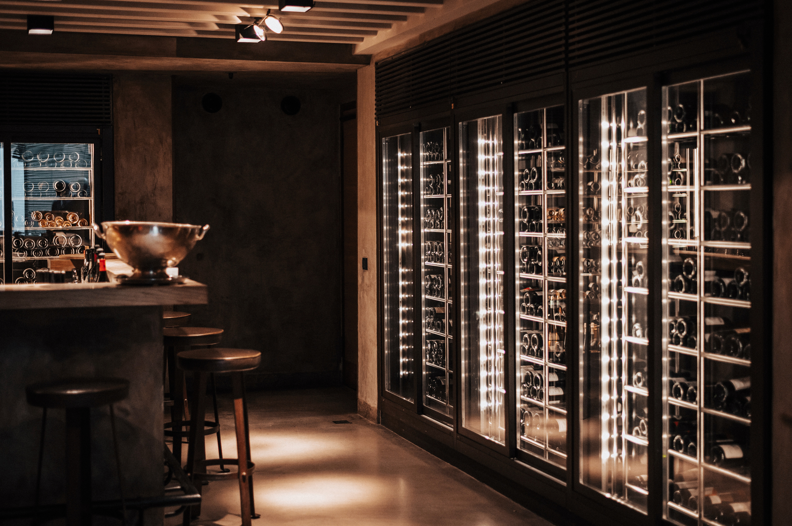 THE ORTUS CLUB. Ich bin Max, Designer, Art & Hochzeitsfotograf aus Germaringen