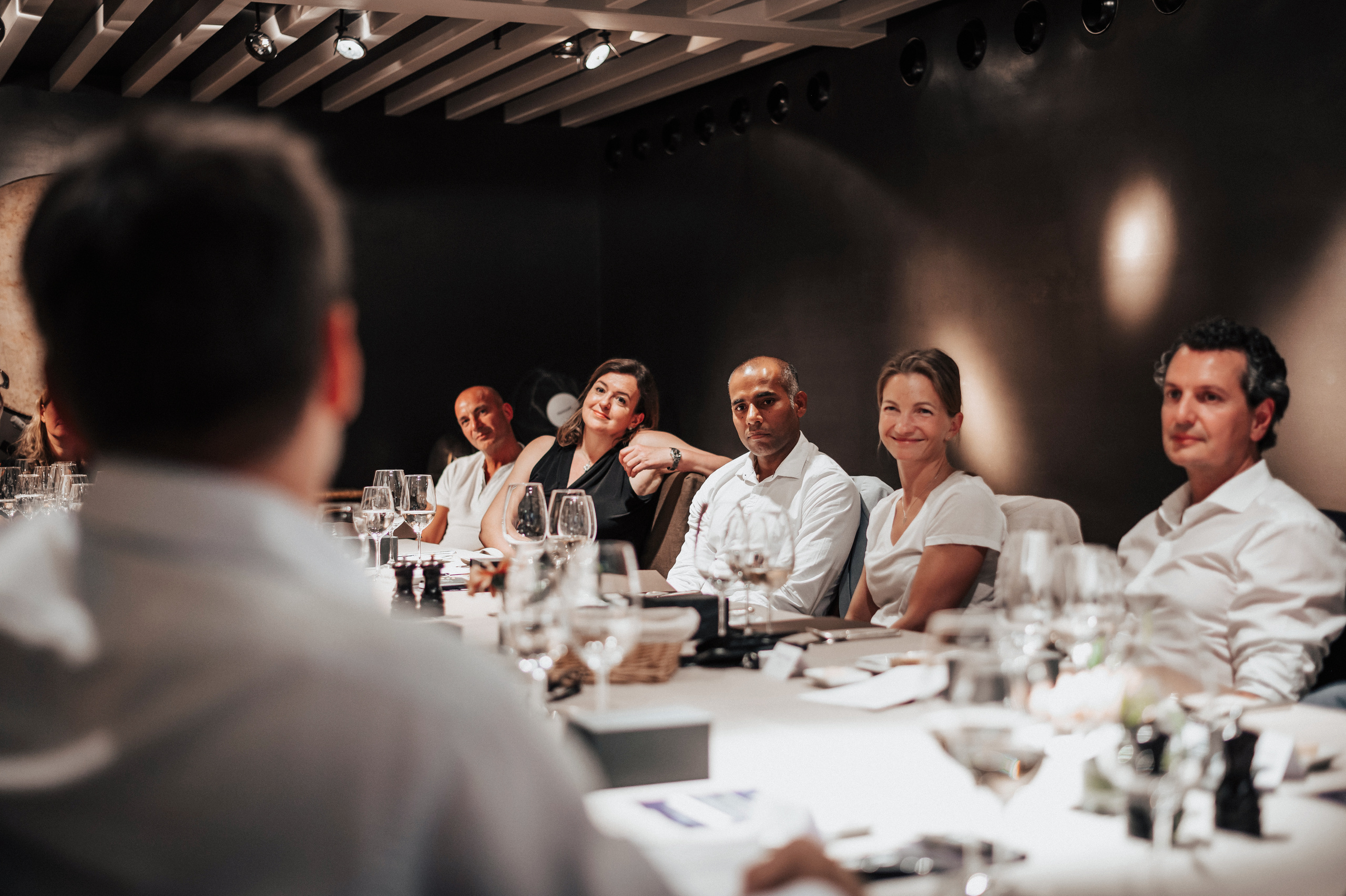 THE ORTUS CLUB. Ich bin Max, Designer, Art & Hochzeitsfotograf aus Germaringen