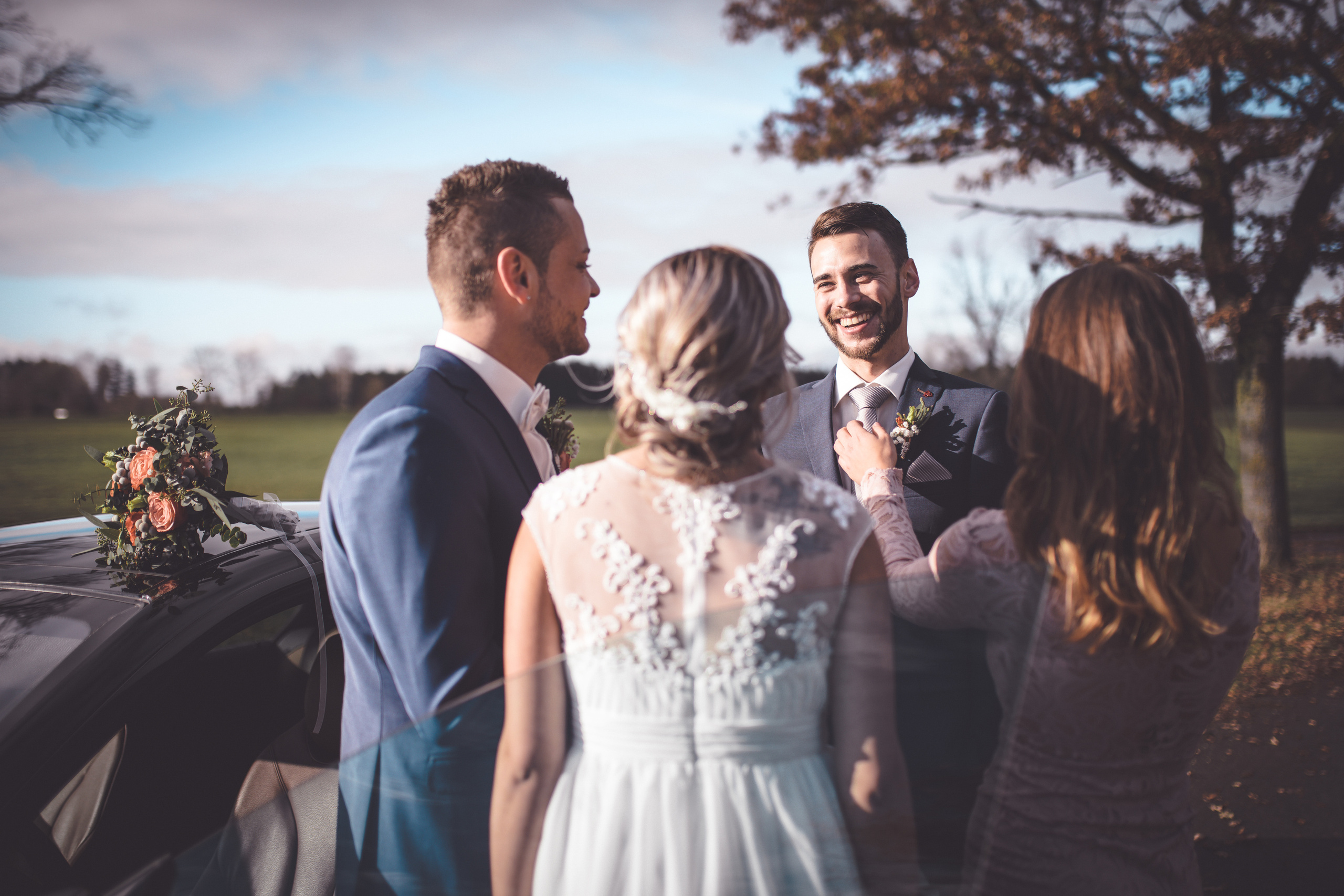 Ich bin Max, Designer, Art & Hochzeitsfotograf aus Germaringen