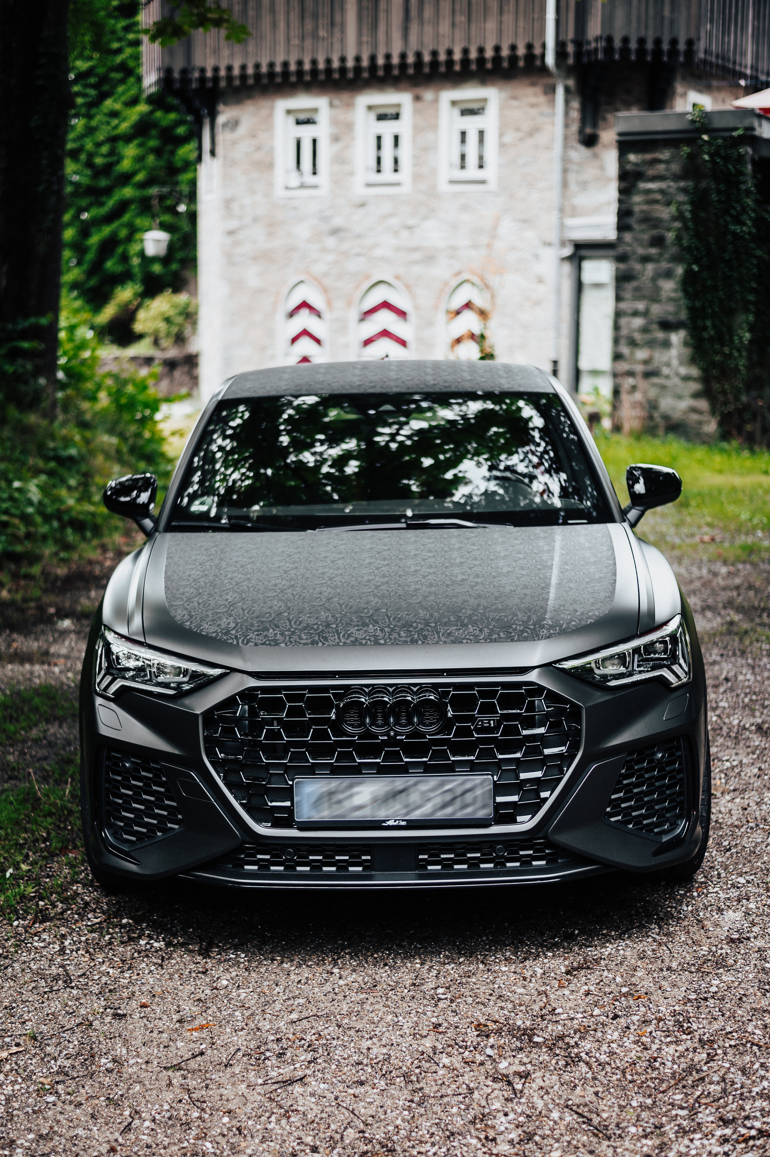 Audi RS Q3. Ich bin Max, Designer, Art & Hochzeitsfotograf aus Germaringen
