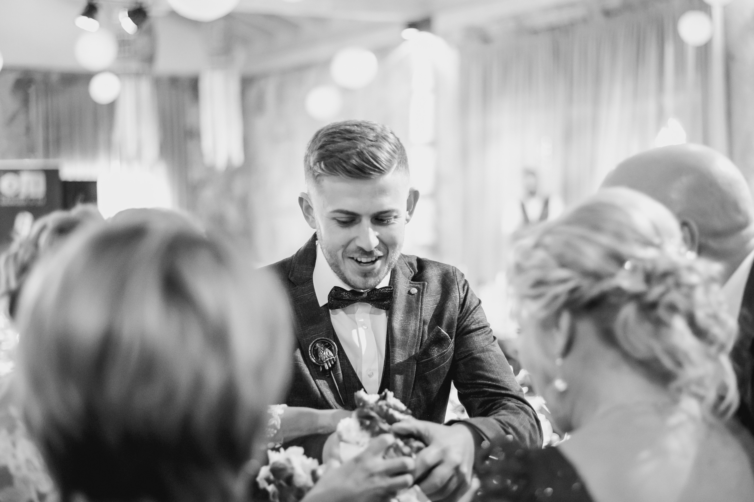 JULIA & ALEX. Ich bin Max, Designer, Art & Hochzeitsfotograf aus Germaringen