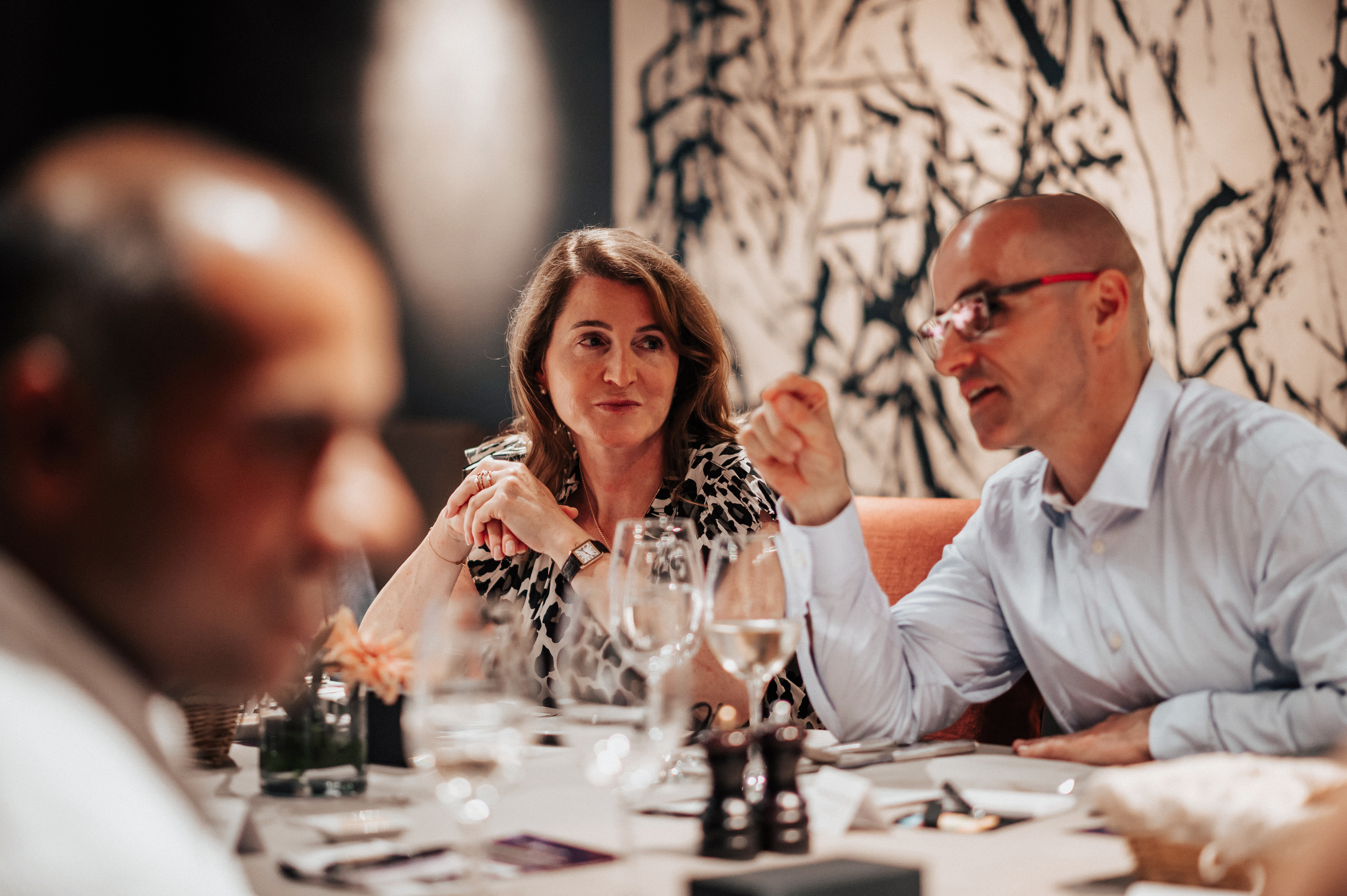 THE ORTUS CLUB. Ich bin Max, Designer, Art & Hochzeitsfotograf aus Germaringen