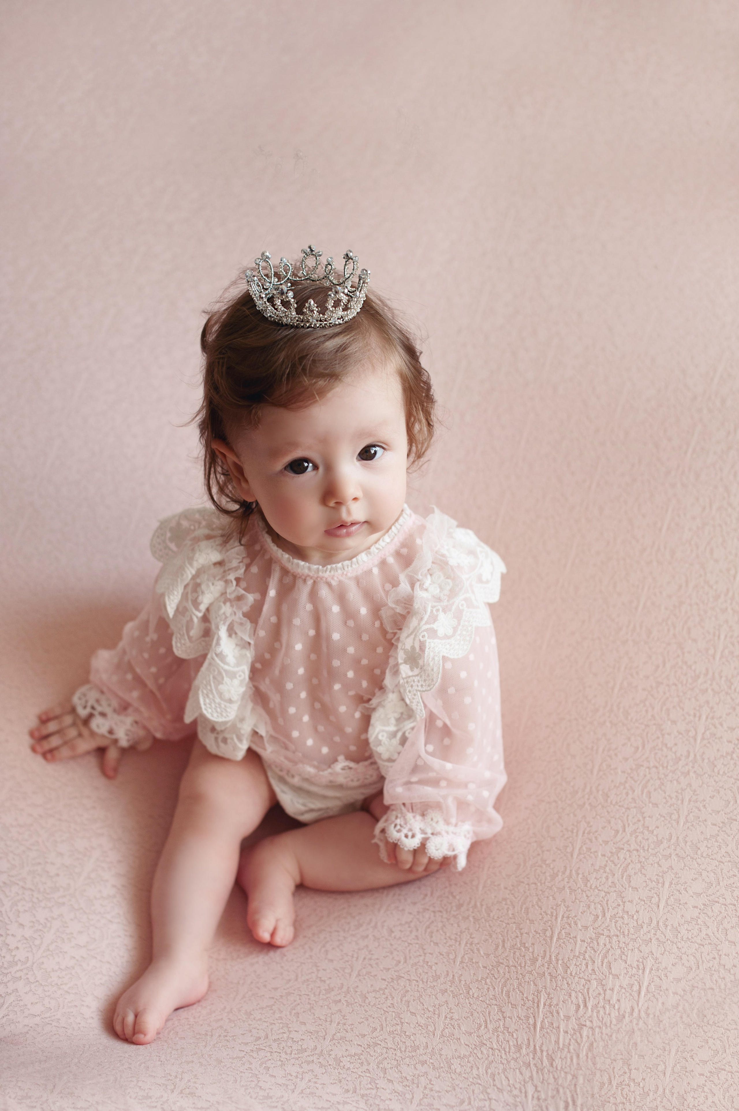 Bebés de 3 a 11 meses. Https://newbornphoto.wfolio.pro/me