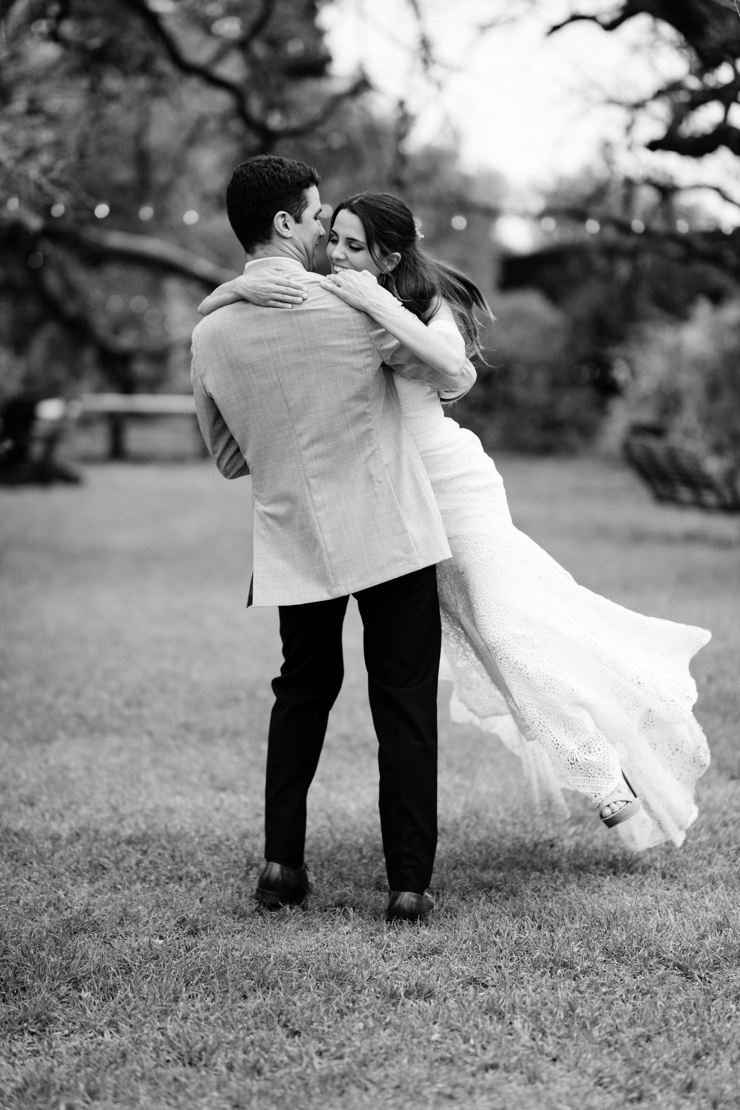 Truman & Sophia. Wedding photo and video Texas