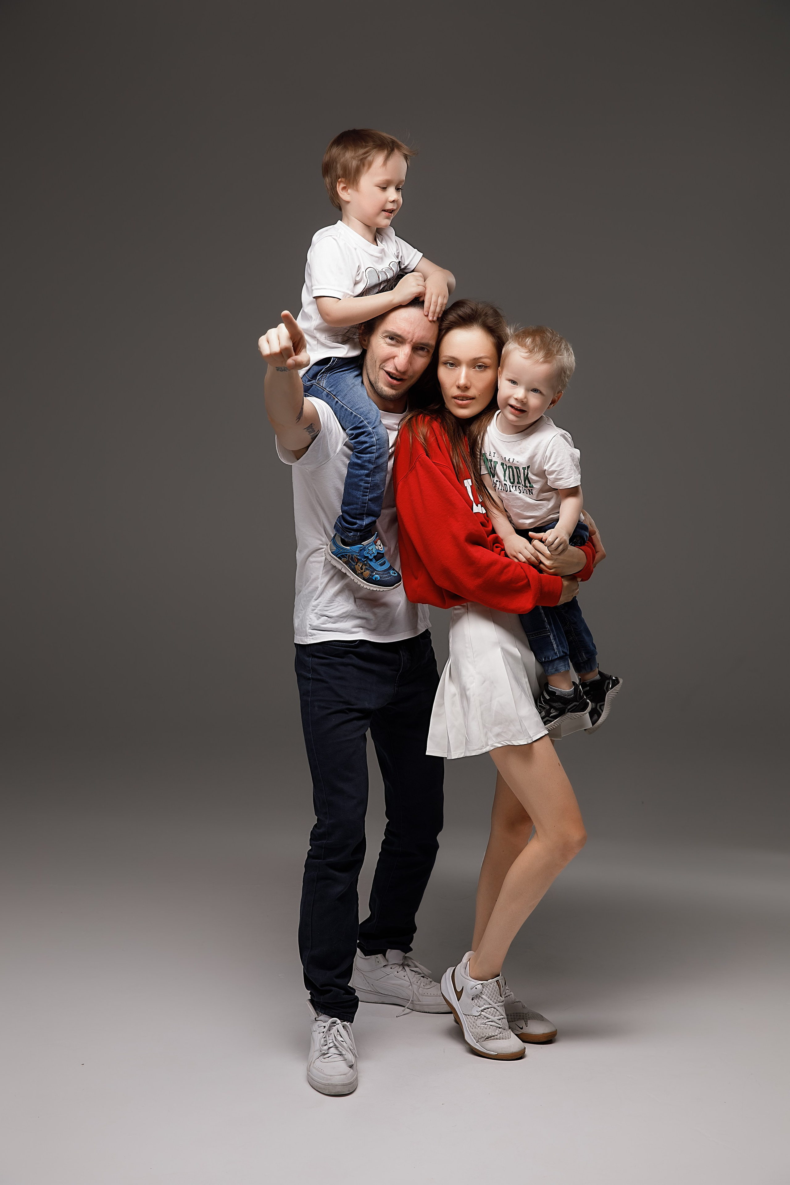 Family Photography Portfolio – Natasha Reev. Natasha Reev Los Angeles maternity photographer