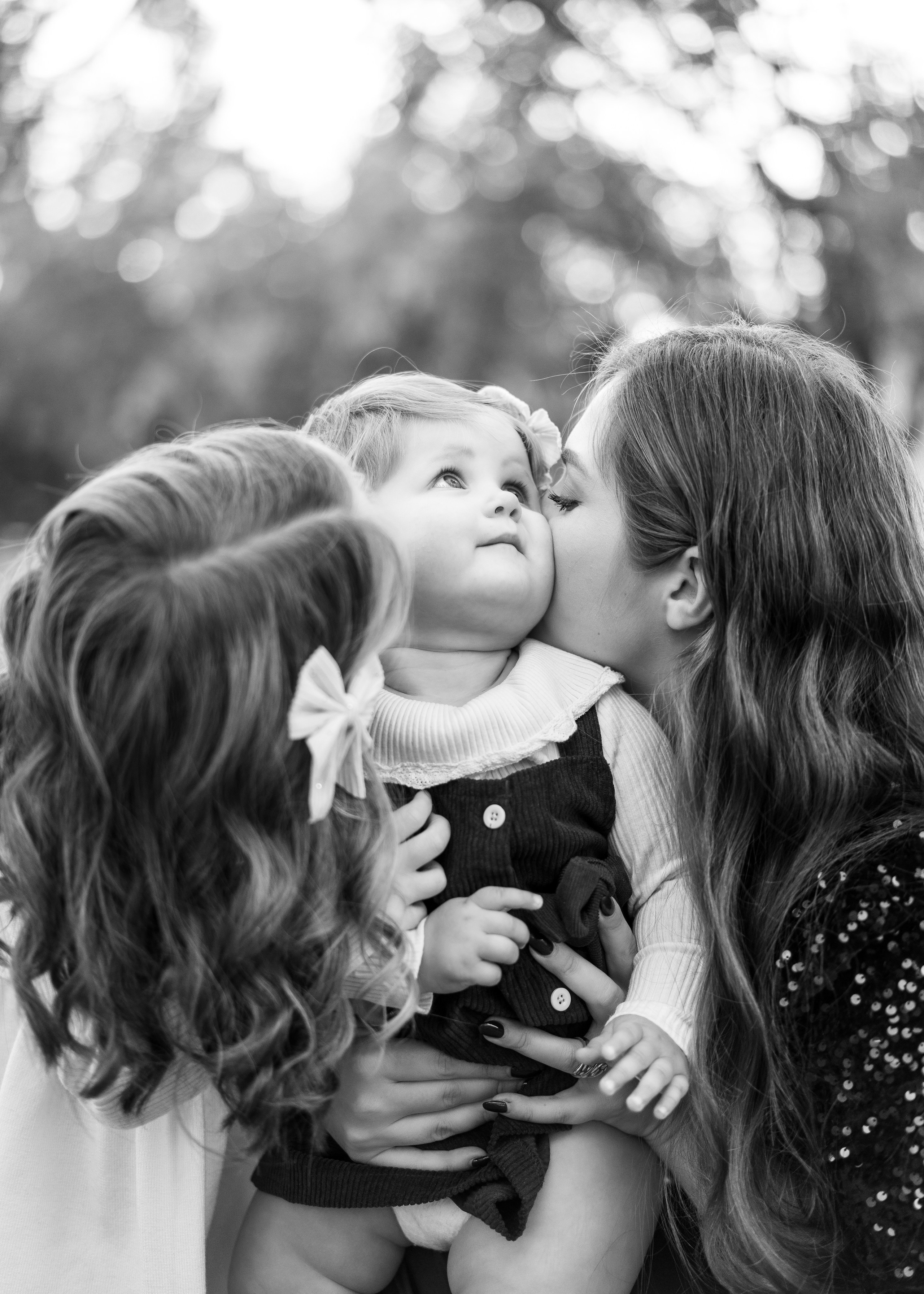Klyushin family. Family photographer in Sacramento | Sofia Pavenko