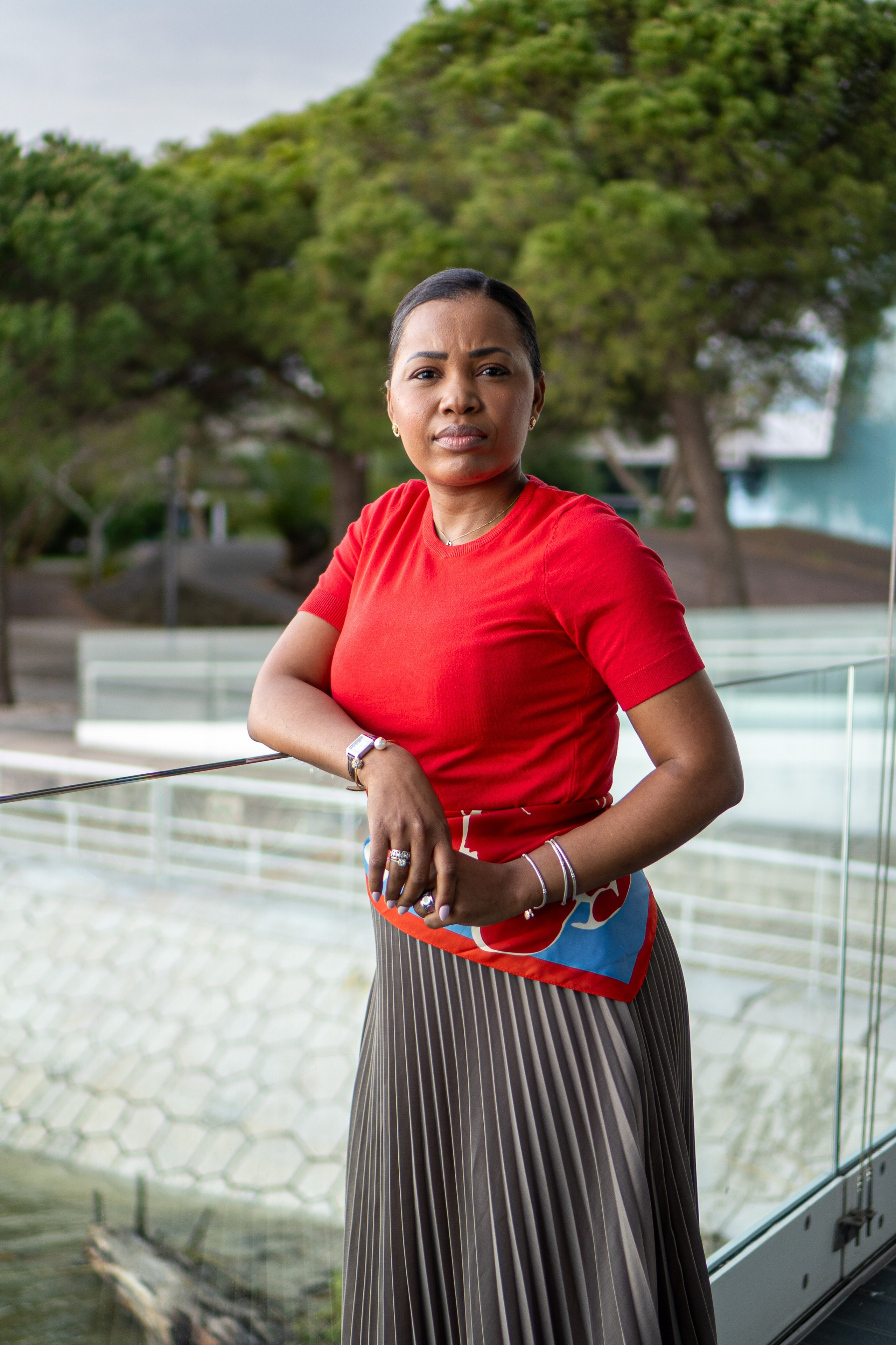 Raquel Ribeiro. Frames by Giovani Braga