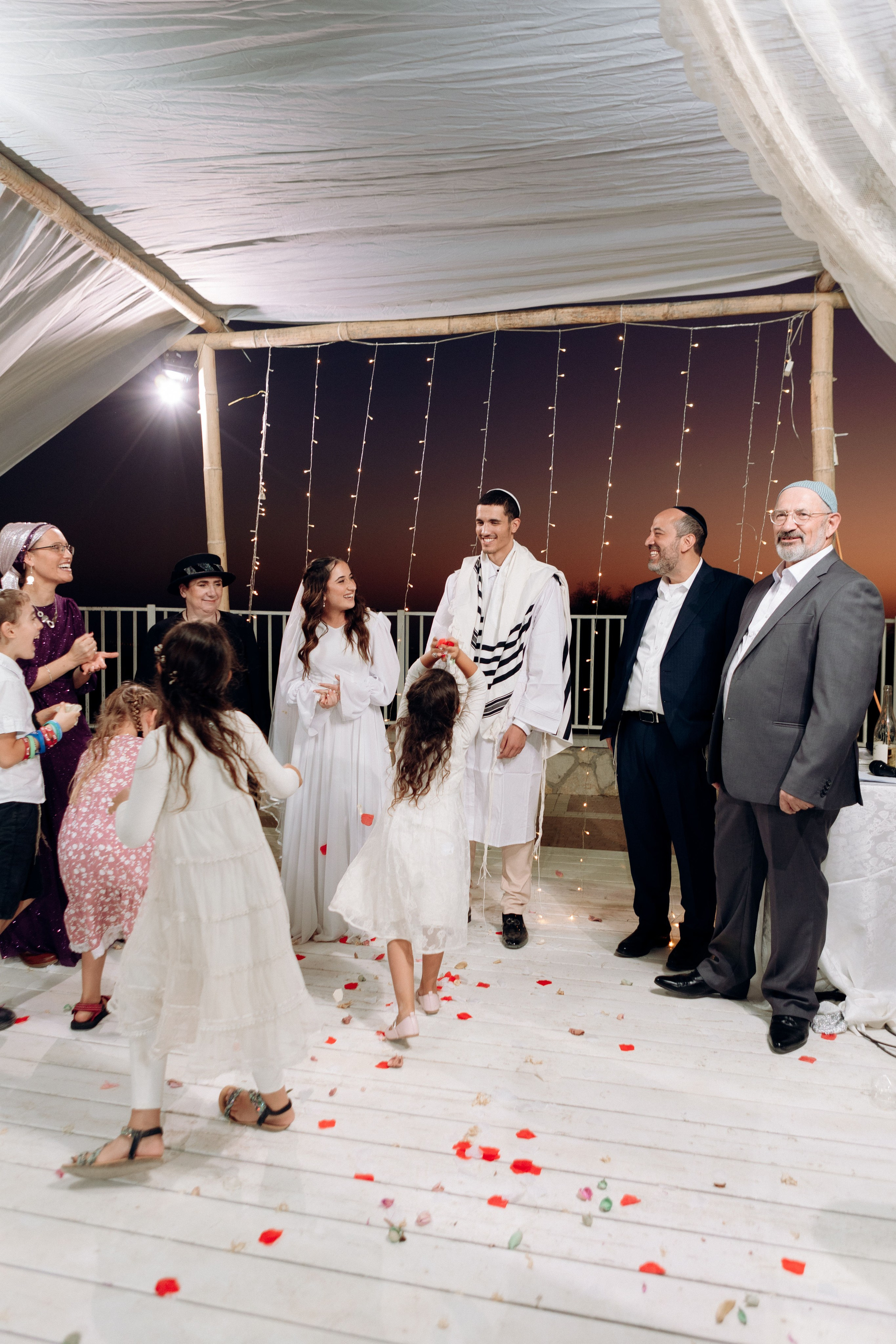 Hearts Become One. Https://shi-photo.com/