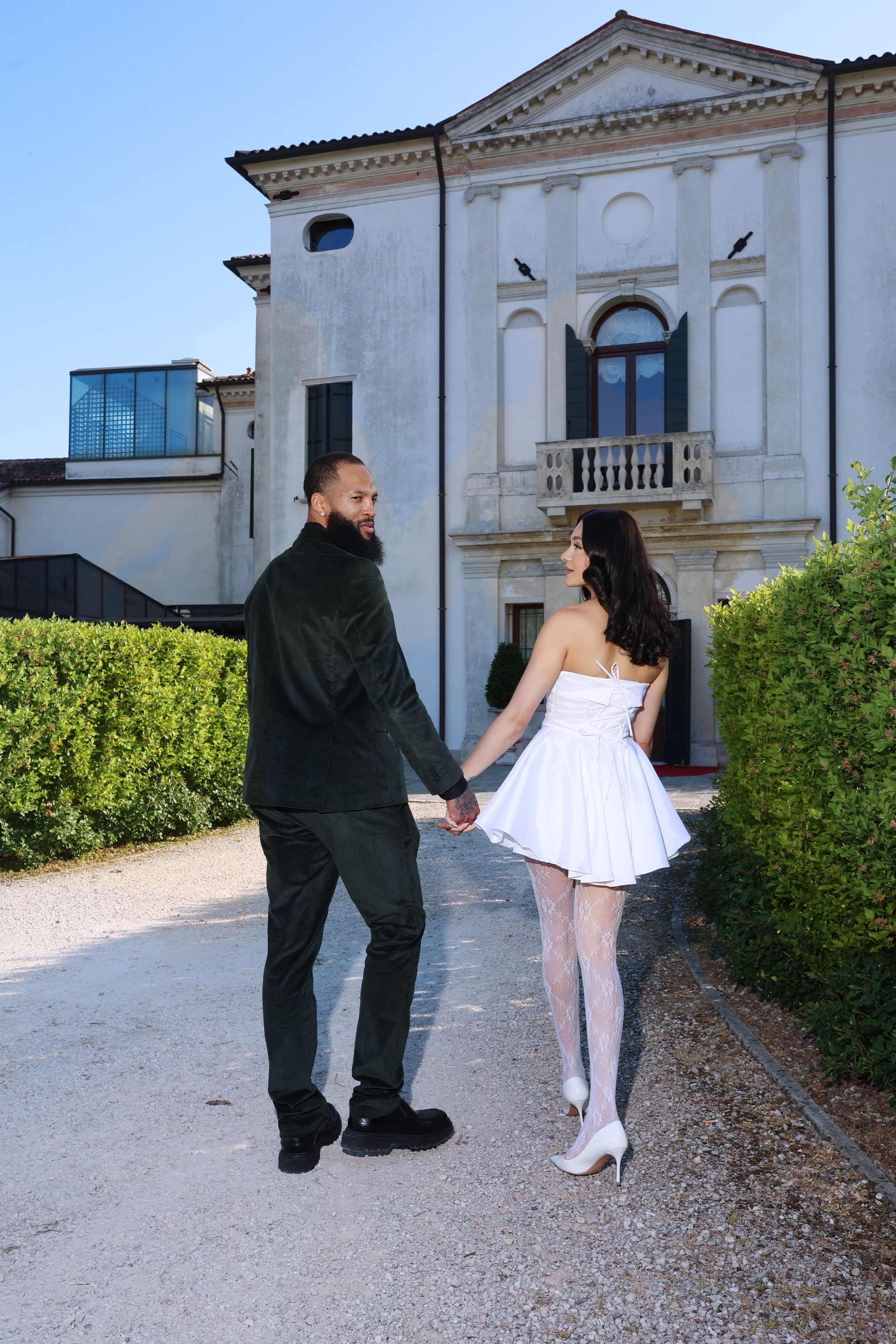 Destination wedding in Italy with elegant bride and groom