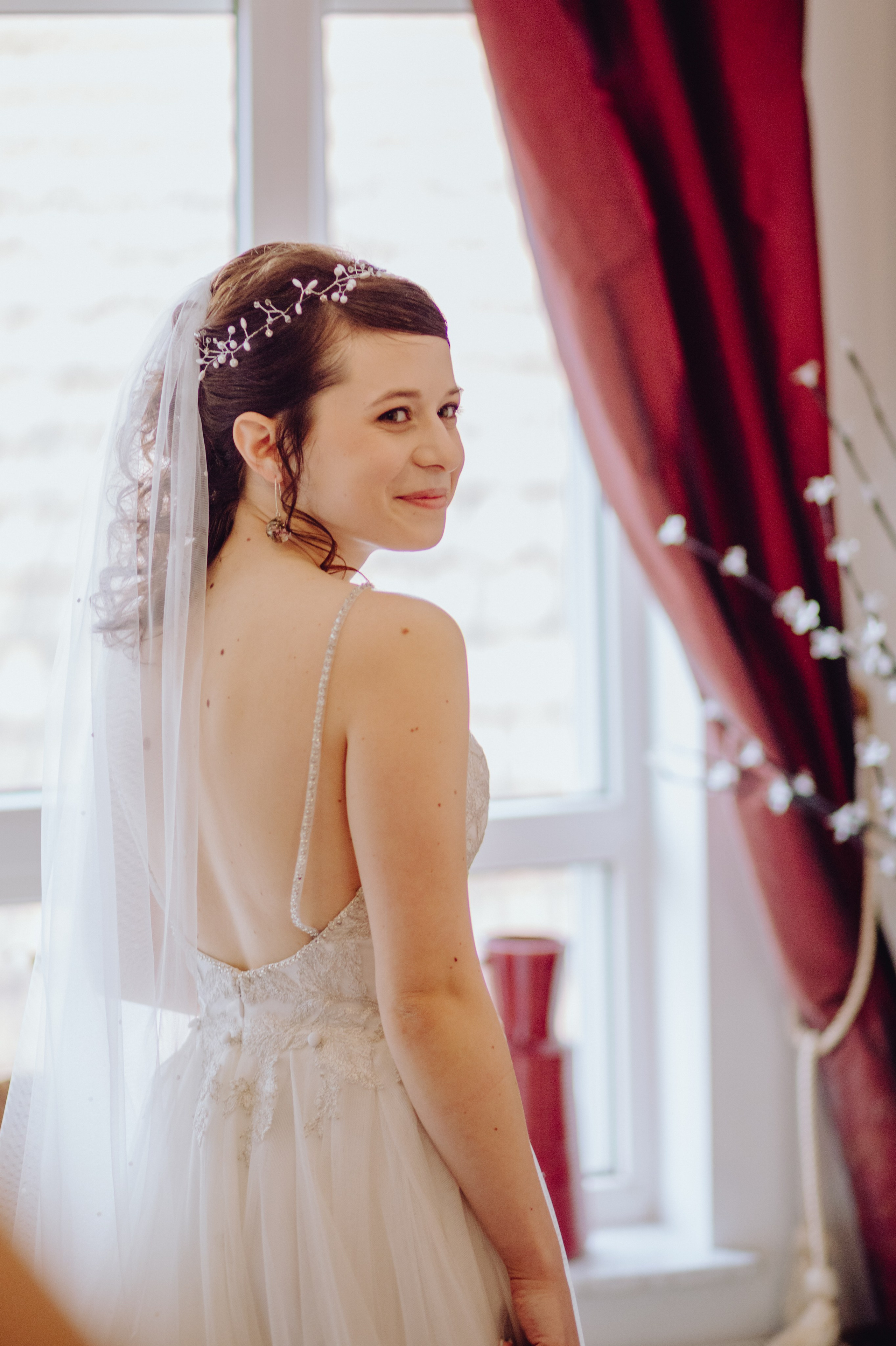 Andrei & Roxana. Wedding & couple photographer from Romania Rut Vetan