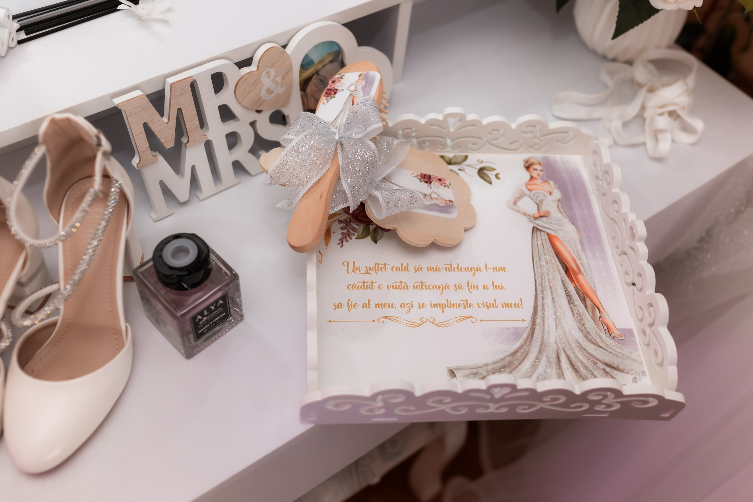 * fotograf stare civilă Siret* fotograf Bucovina* fotograf nuntă Suceava* fotograf Iași Botoșani* stare civilă tradițională* ie românească nuntă* AlinoFotoStudio* fotograf Andrei și Andreea- Alin Chirilă fotograf – stare civilă Siret, Suceava, Andrei și Andreea în ie tradițională, poveste spusă prin fotografiefotograf stare civilă Siret Suceava Alin Chirilă – miri îmbrăcați în costum tradițional bucovineanAlin Chirilă fotograf nuntă Siret Suceava – stare civilă autentică în Bucovina, emoții realefotograf Siret Suceava Alin Chirilă – Andrei și Andreea la starea civilă în ie tradiționalăstare civilă Siret fotograf Alin Chirilă – cadre naturale cu miri în costum popular din Bucovinafotograf nuntă Siret Suceava Alin Chirilă – povestitor prin fotografie, moment emoționant la starea civilăAlin Chirilă fotograf stare civilă Siret – iubire autentică surprinsă în stil documentarfotograf Bucovina Siret Alin Chirilă – stare civilă în ie tradițională, cadre pline de emoțieAlin Chirilă fotograf Suceava – Andrei și Andreea spun DA la starea civilă în Siretfotograf stare civilă Suceava Siret Alin Chirilă – poveste de iubire în stil tradițional românesc - Alin Chirilă fotograf profesionist, AlinoFotoStudio, fotograf evenimente Siret, Suceava County, Iași, Bacău County, Botoșani, Neamț County, fotograf nunți, botezuri, cununii civile, portrete și momente autentice surprinse elegant.- Alin Chirilă surprinde momente elegante de nuntă și evenimente speciale prin AlinoFotoStudio, fotograf disponibil în Siret, Suceava County, Iași, Bacău County, Botoșani și Neamț County, specializat în nunți, botezuri și cununii civile. - Alin Chirilă fotograf profesionist, AlinoFotoStudio, fotograf nuntă și evenimente în Siret, Suceava, Iași, Bacău, Botoșani și Piatra Neamț, fotograf nunți, botezuri, cununie civilă, ședințe foto, trash the dress, logodnă, familie, portrete și fotografii autentice. - AlinoFotoStudio by Alin Chirilă, fotograf evenimente premium în Suceava County, Iași County, Bacău County, Botoșani County și Neamț County, fotograf de familie, fotograf ceremonii religioase, petreceri și momente emoționante. - Alin Chirilă fotograf, povestitor prin fotografie, servicii foto profesionale pentru mireasă, mire, pregătiri nuntă, biserică, restaurant, valsul mirilor, tradiții românești și amintiri de neuitat în Moldova.