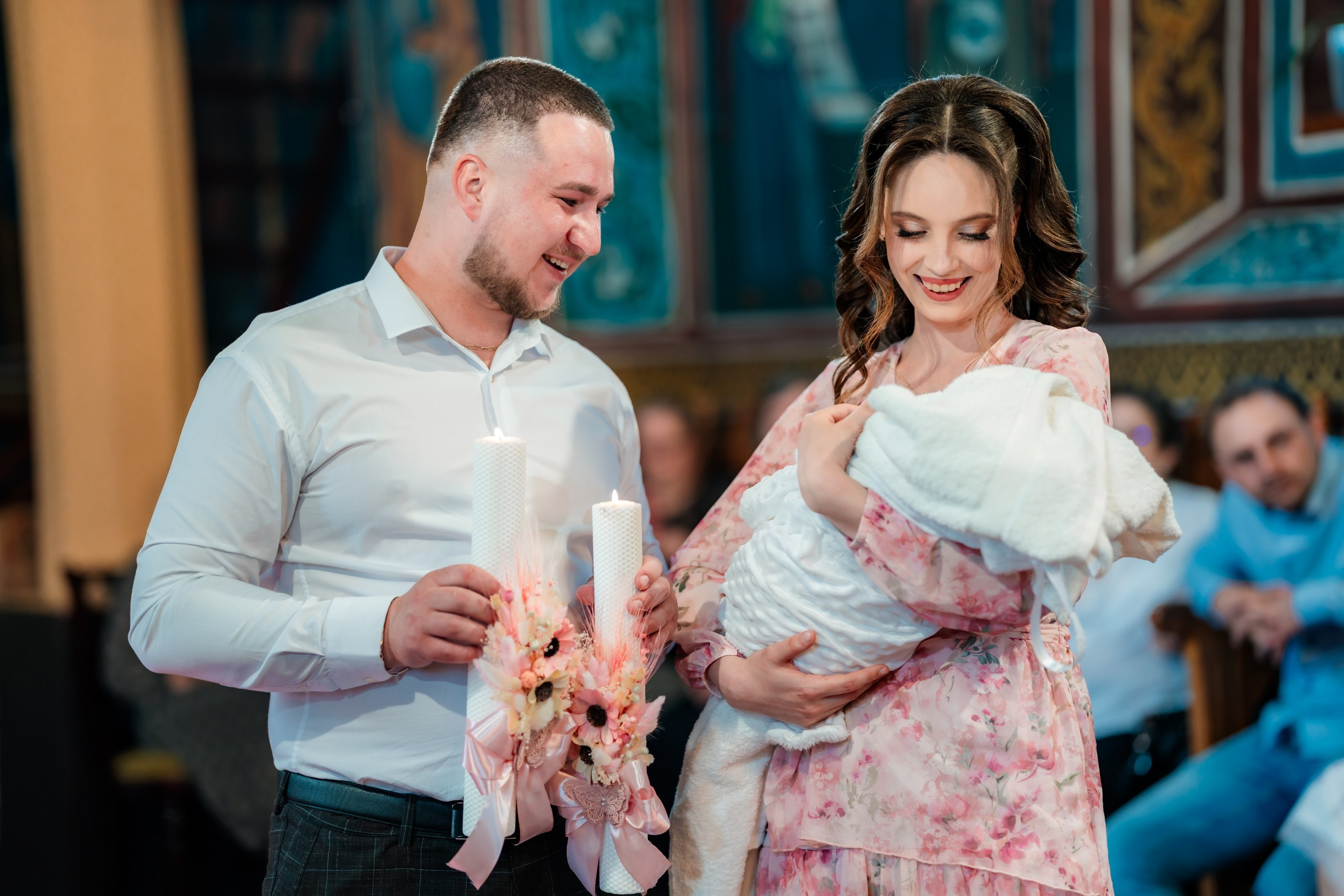 fotograf botez Miruna Parascheva, fotografie botez Botoșani, fotograf Alin Chirilă, amintiri botez, fotografii botez, botez Miruna Parascheva, fotograf copii, fotografie botez în Botoșani-alt="botez Miruna Parascheva, fotografie botez Alin Chirilă, amintiri botez, fotografii emoționante botez Botoșani"-- fotografii-botez-bebelus- amintiri-botez-micuț- moment-sfânt-crestinare- fotografie-emotionanta-botez- detalii-botez-bebelusi- parinti-fericiti-la-botez- fotograf-botez-profesionist- botez-in-biserica-ortodoxa- micuț-botezat-cu-emoție- zâmbete-și-lacrimi-la-botez- bebeluș-la-cristelniță- decor-botez-colorat- botez-cu-dragoste-și-credință- emotie-pura-la-botez- fotograf-botez-botosani- botez-iasi-suceava-fotograf- amintiri-nepretuite-botez