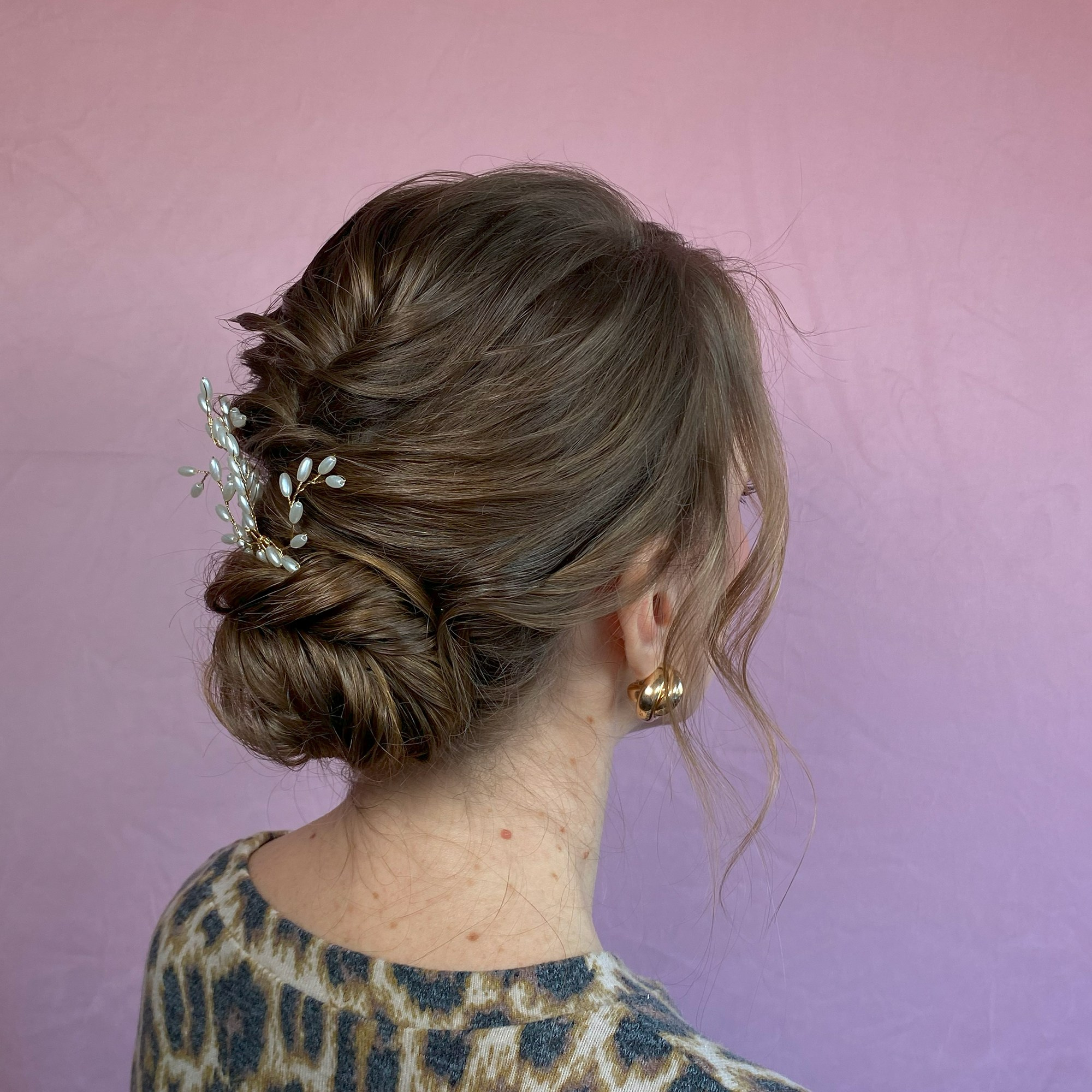 Wedding hairstyles in Rome, Italy. Curls, waves, up-do’s. Makeup artist and hairstylist in Rome Italy | Kate Lisi