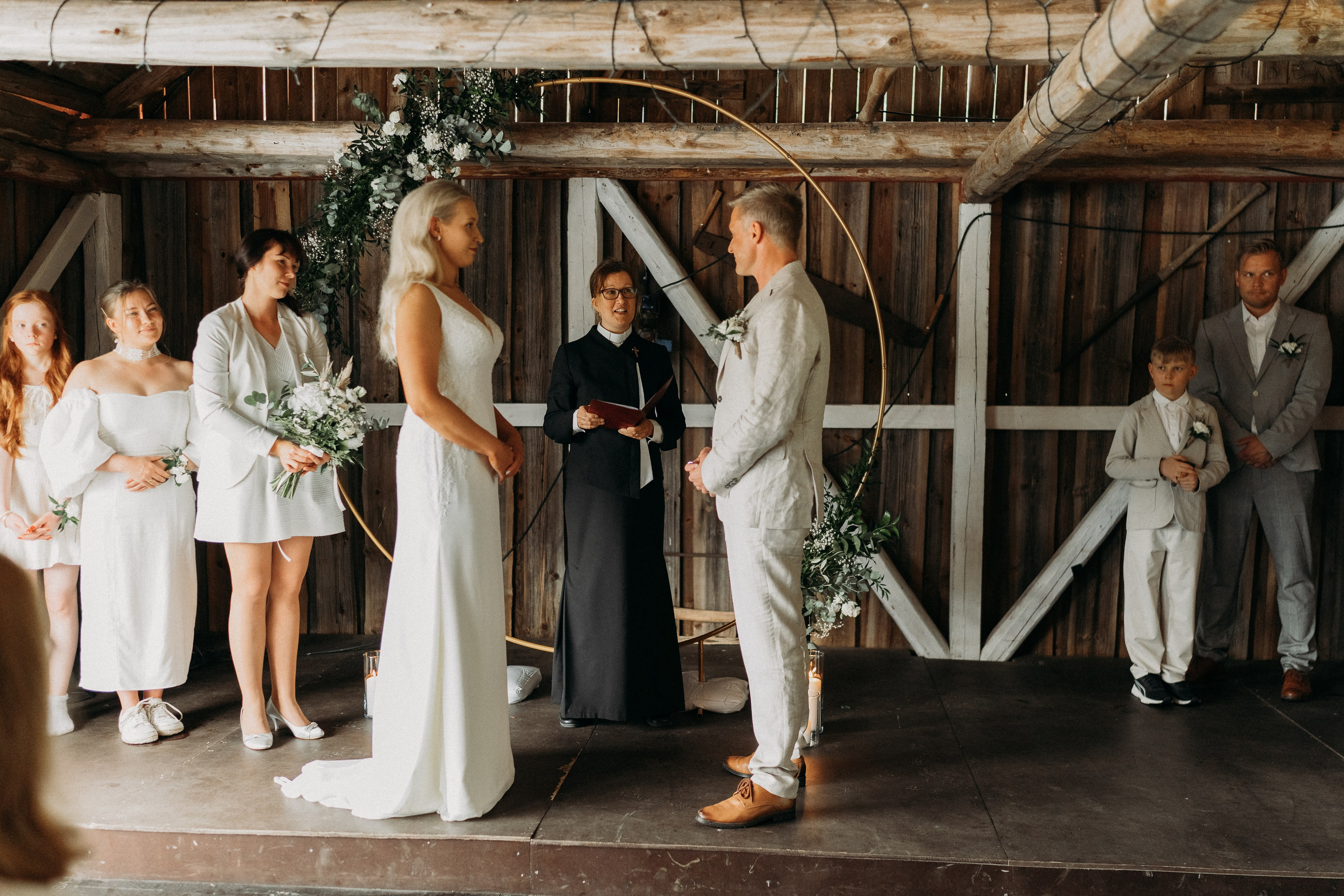 A&O. Wedding and potrait photographer in Helsinki Vickan O