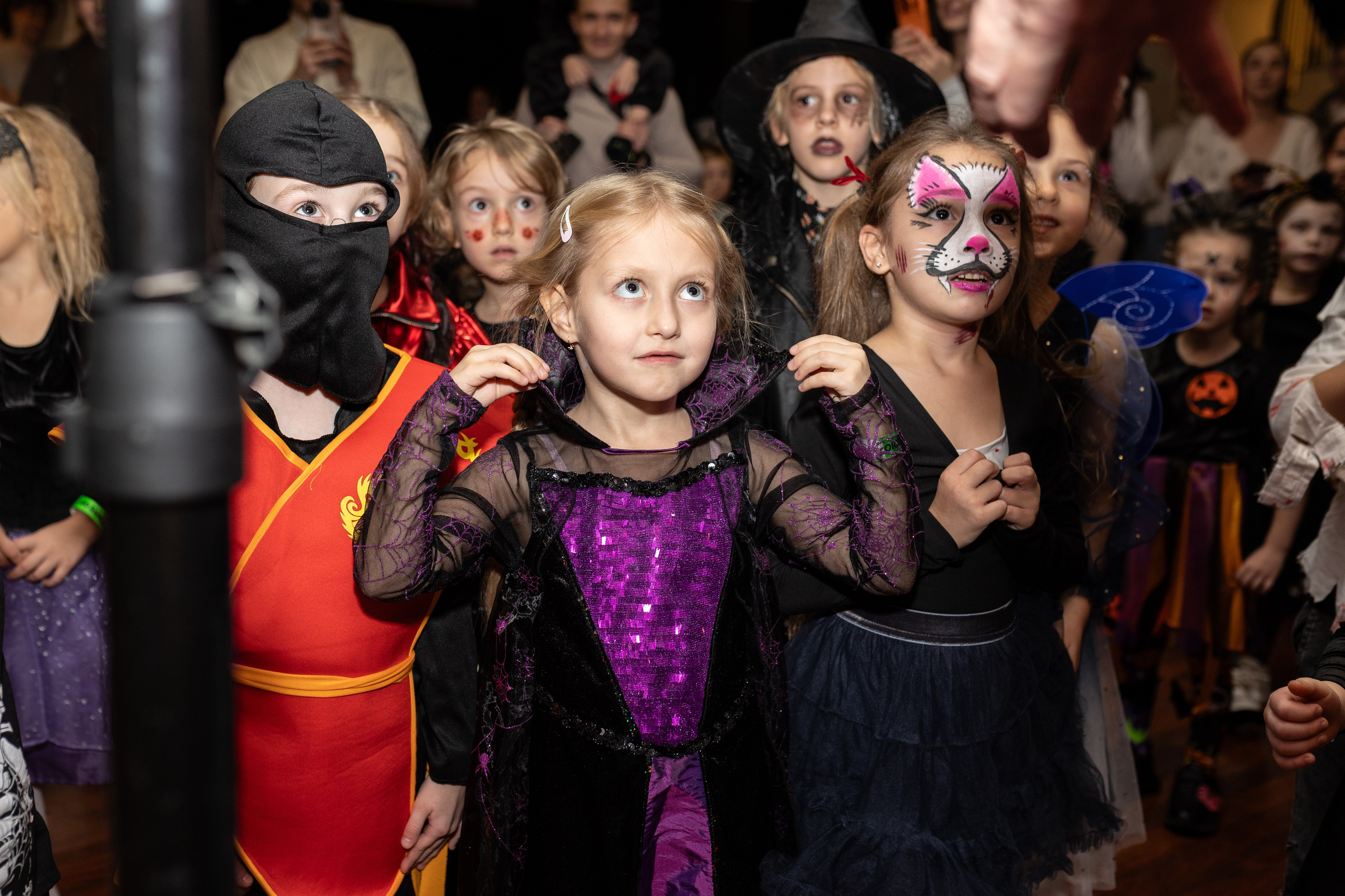 Leo dance studio Helloween 2025. Семейный и детский фотограф в Варшаве Мила Бобровская