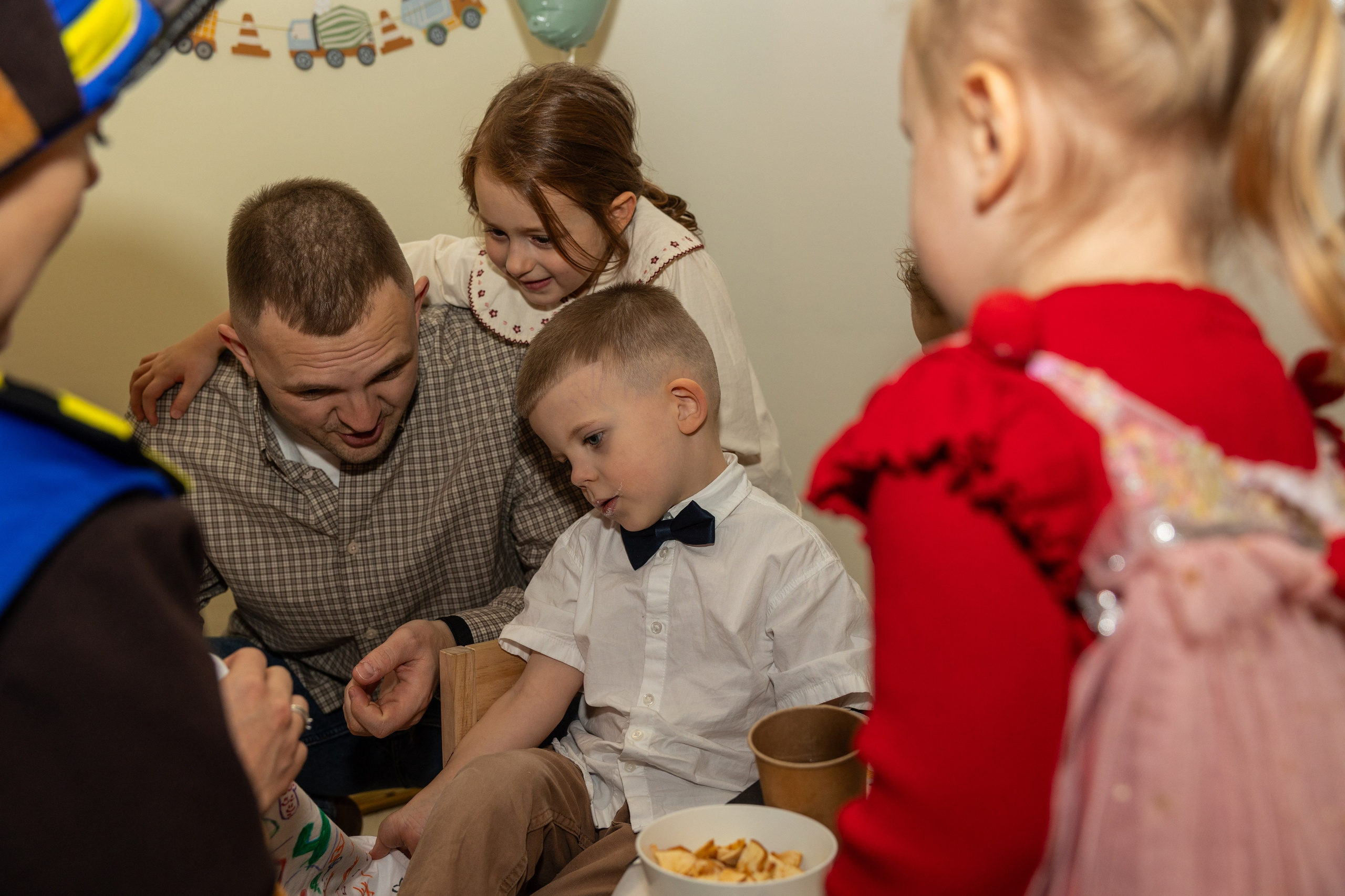 День рождения Артёма 24 января 2026 года. Семейный и детский фотограф в Варшаве Мила Бобровская
