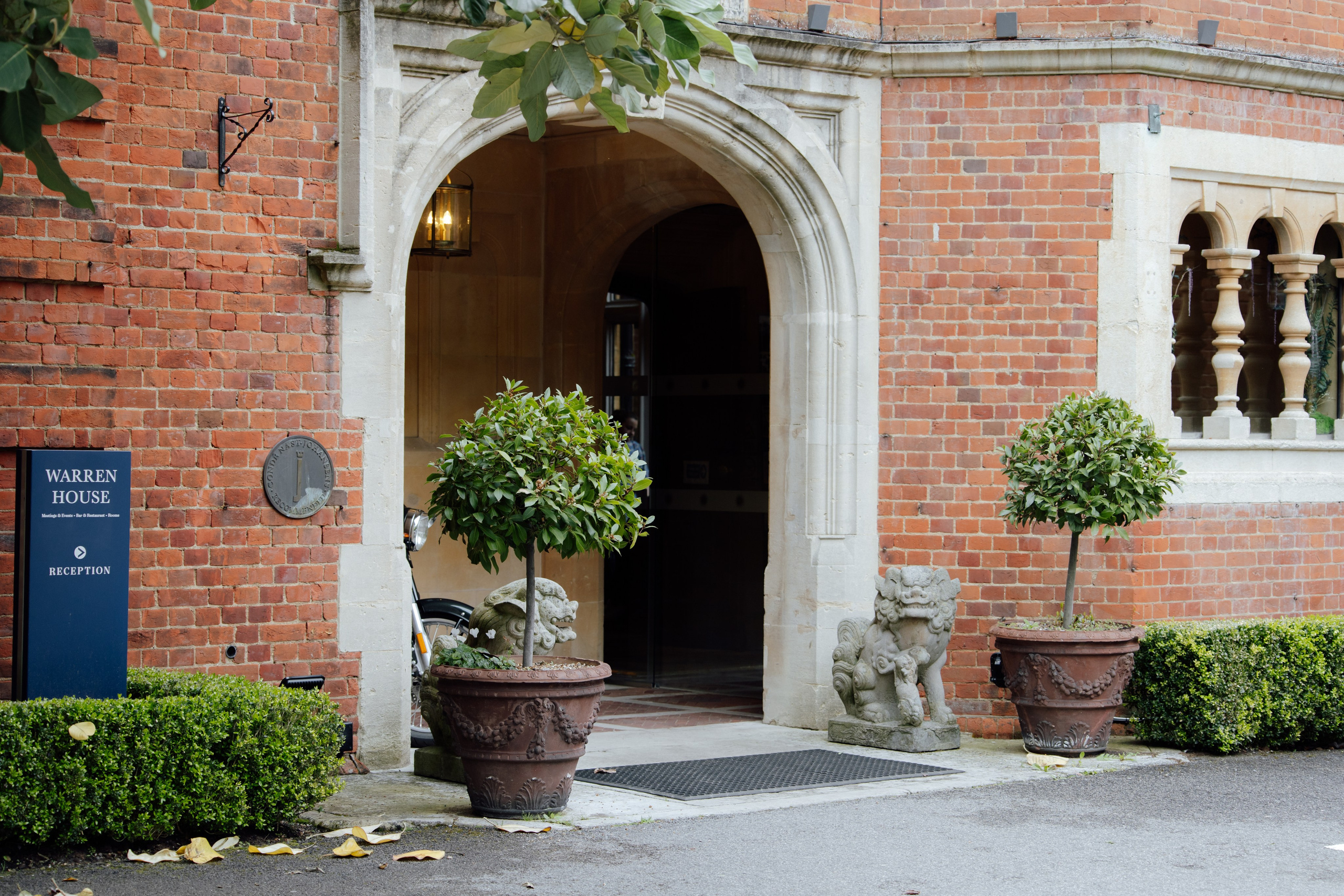 Elegant Wedding Photo Gallery. Timeless Wedding & Events Photography. Based in London, working across Europe