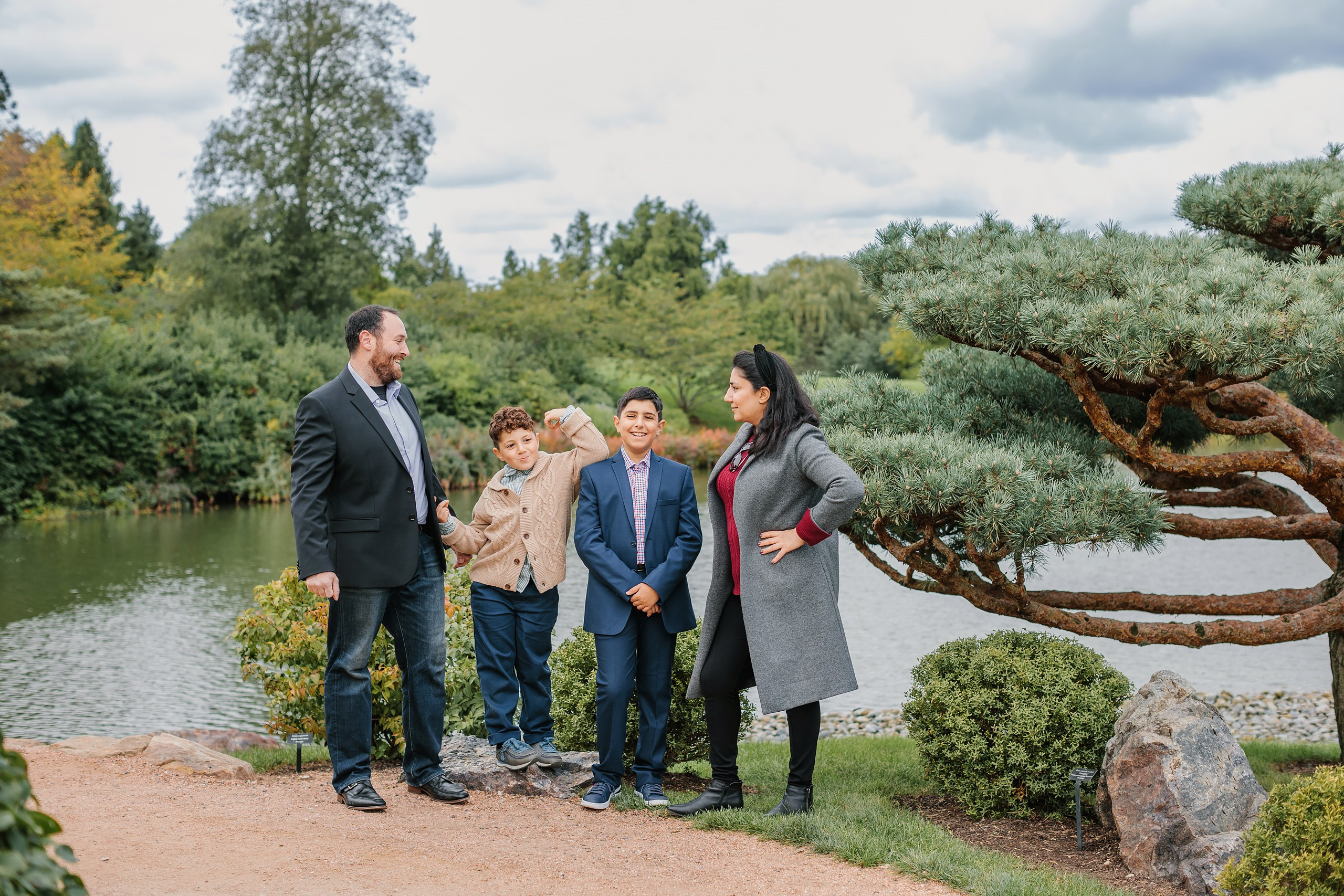 10.08.23 Family Photoshoot. Wedding family event photographer in Chicago Nick Yushevich