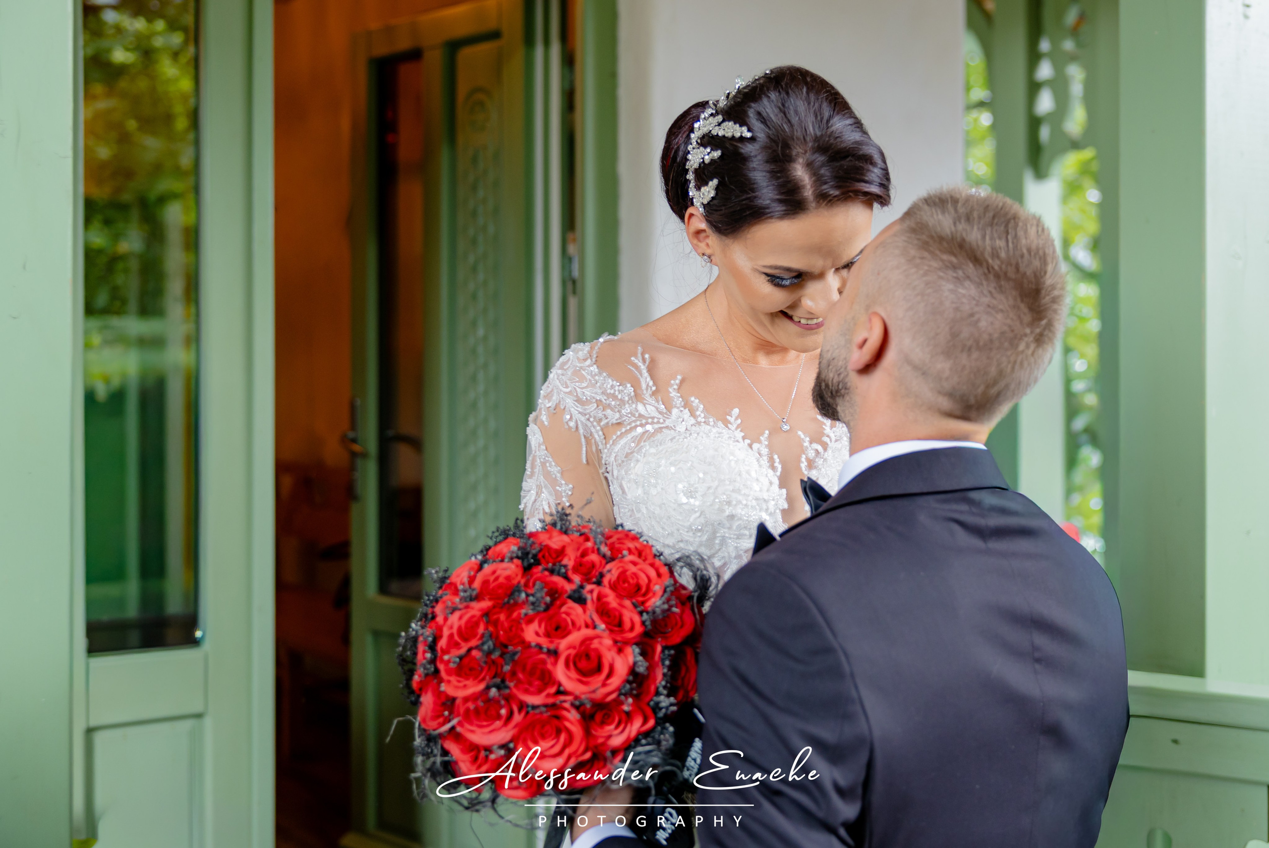 Daniel & Madalina. Alessander Enache–Fotograf de Nuntă Piatra Neamț