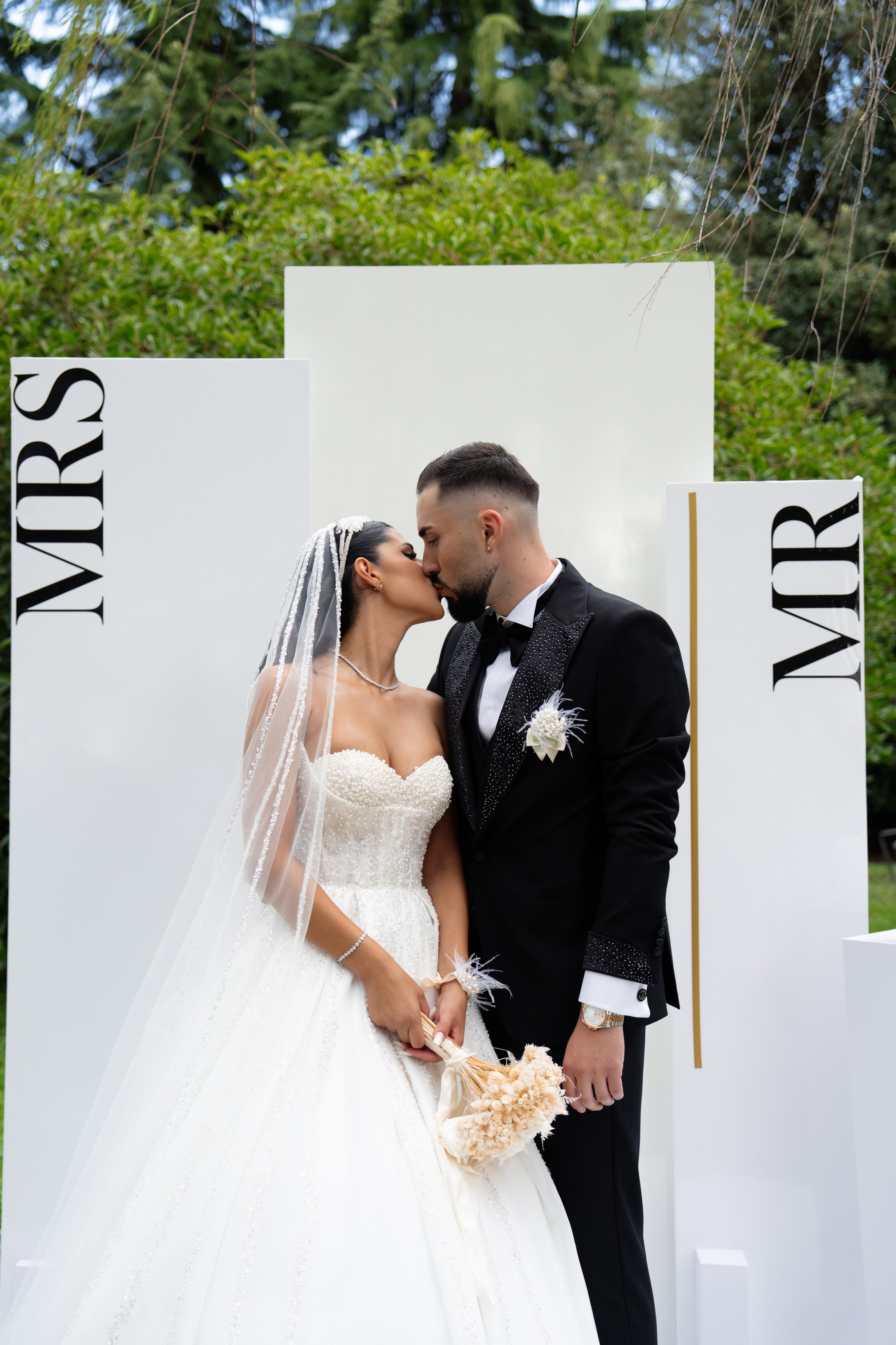 Laura & Razvan. Studio Timis