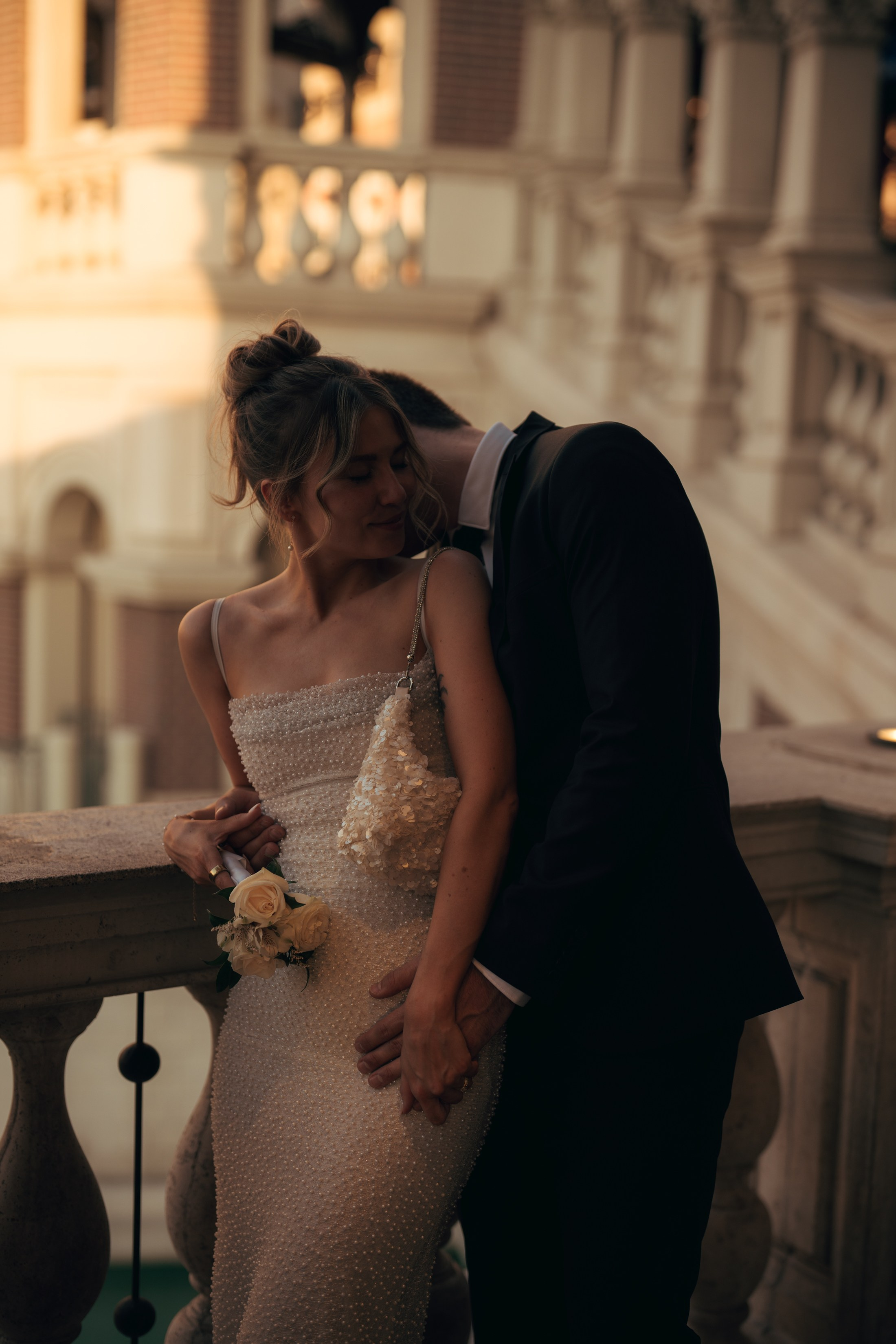 Eva&Jonny. Wedding & elopement photographer Viktoriya Kravtsov. Las Vegas