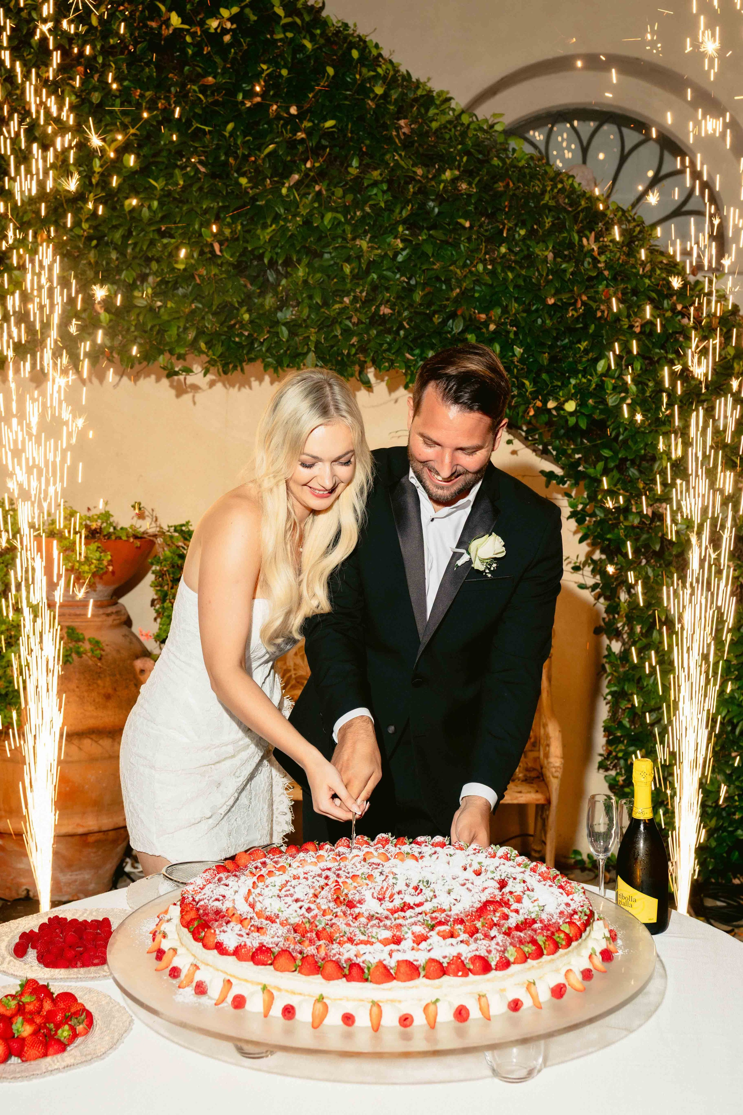 Wedding in Pisa — Villa Scorzi. Hochzeitsfotograf Deutschland & Destination Weddings | Moderne Hochzeitsfotografie