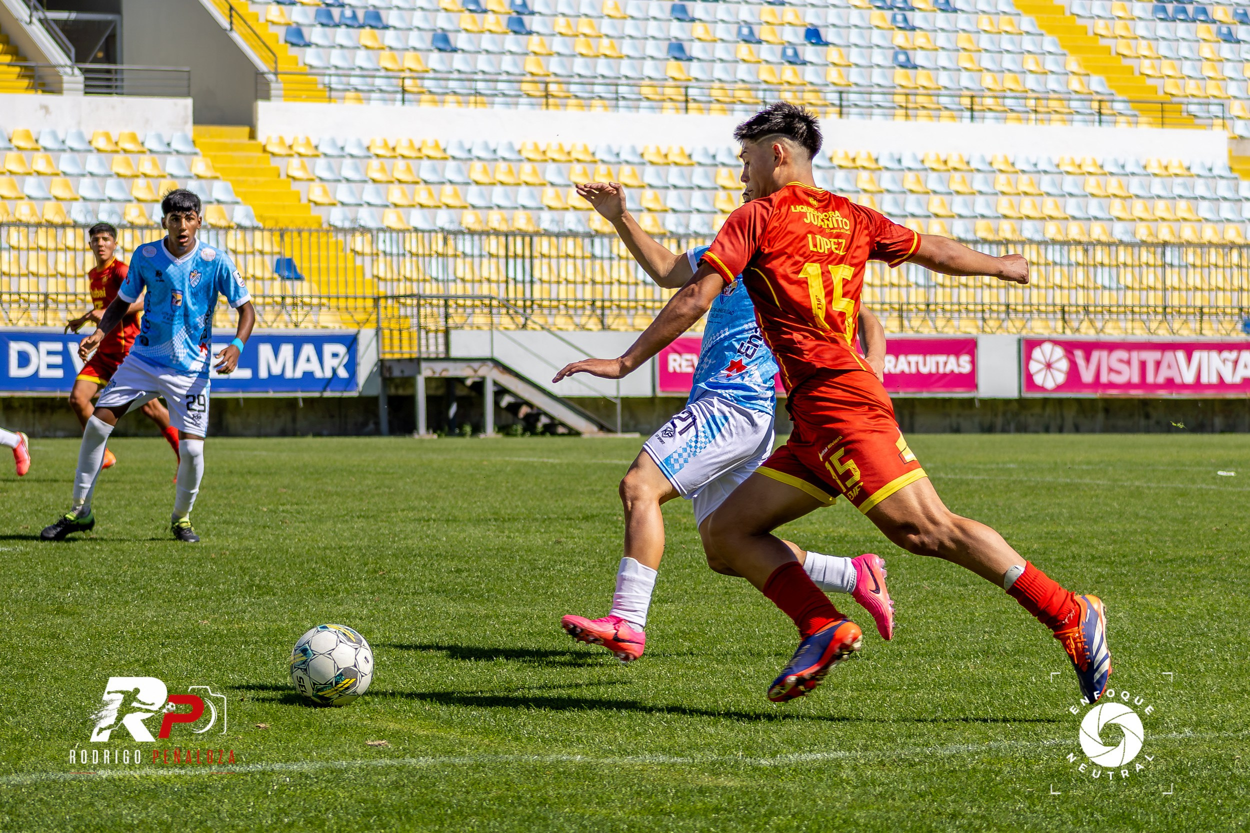 FUTBOL GLORIAS NAVALES VS MUNICIPAL MEJILLONES. Fotógrafo Deportivo Rodrigo Peñaloza Otarola