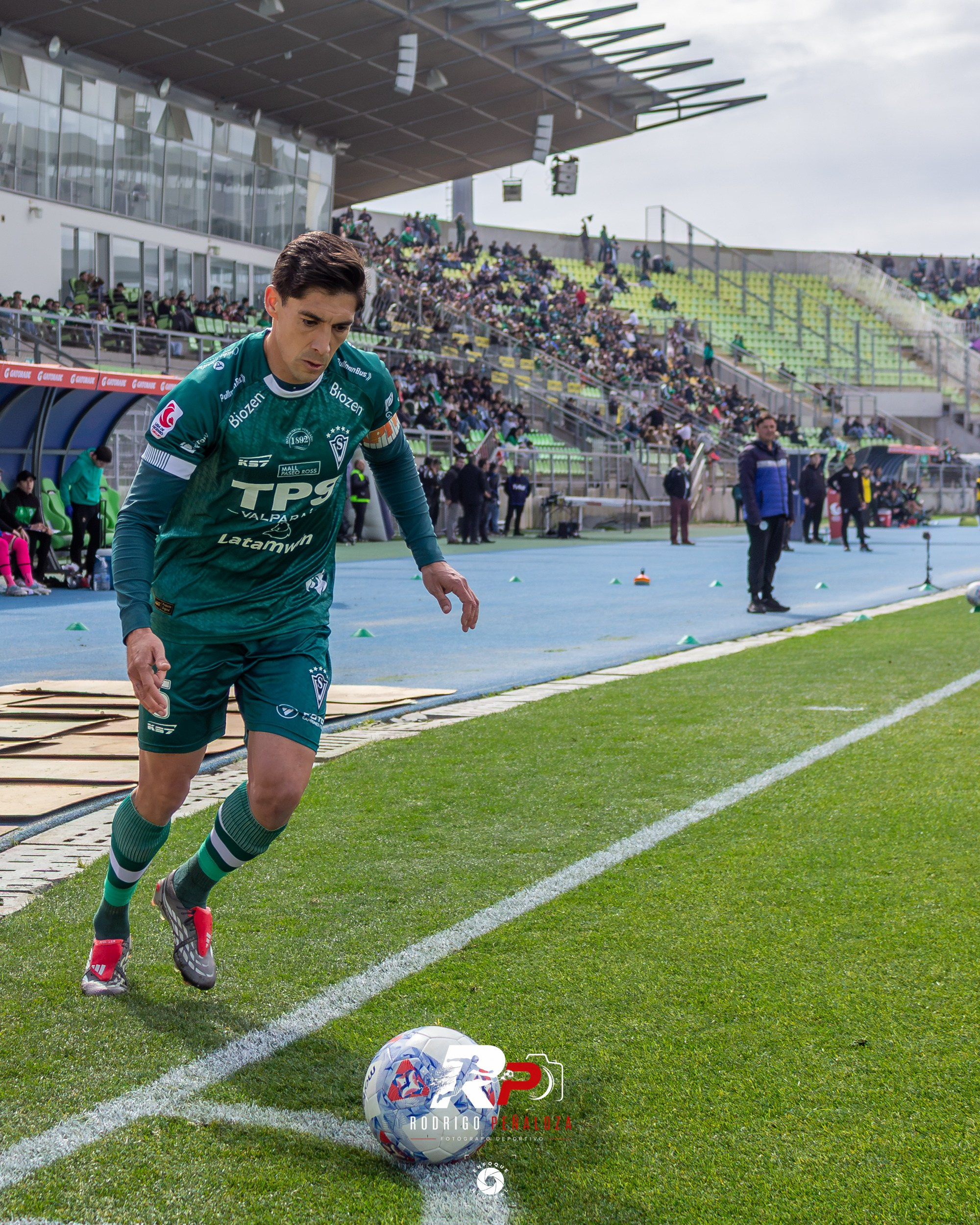 FUTBOL PROFESIONAL S. WANDERERS VS D. PUERTO MONTT FECHA 21. Fotógrafo Deportivo Rodrigo Peñaloza Otarola