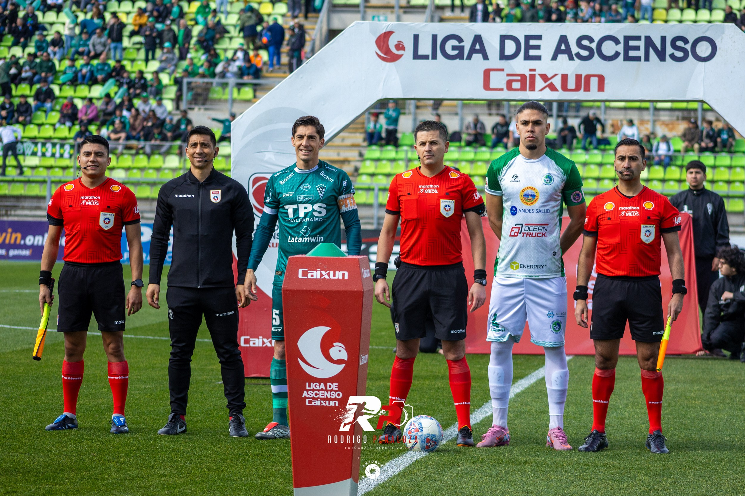 FUTBOL PROFESIONAL S. WANDERERS VS D. PUERTO MONTT FECHA 21. Fotógrafo Deportivo Rodrigo Peñaloza Otarola