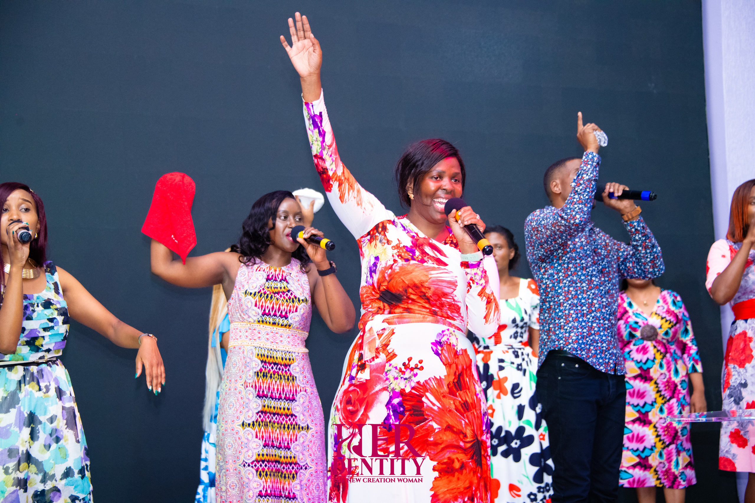 LADIES MINISTRY. Pastor Morris