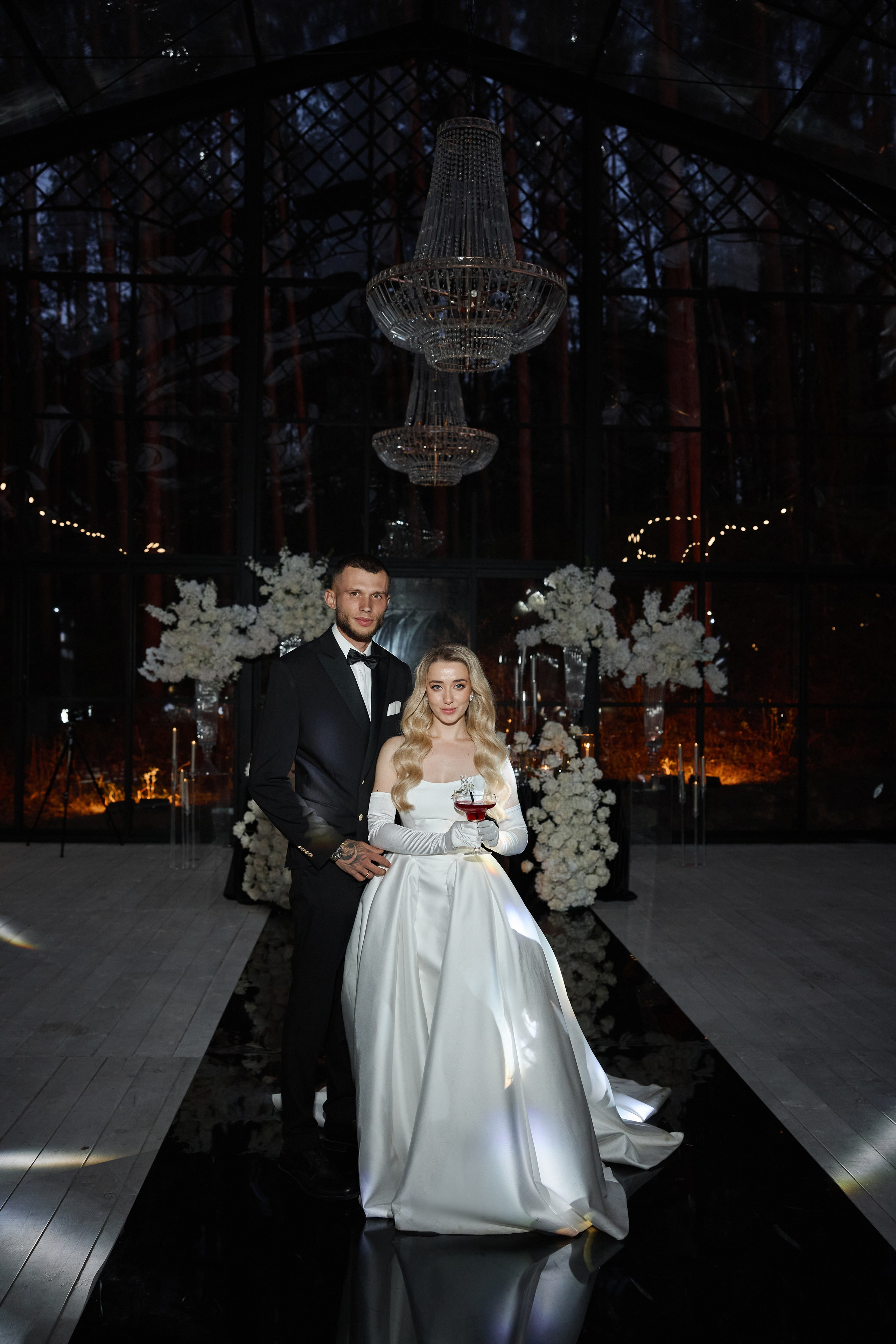 Natalia & Roman. Dworek przy lesie. Fotograf ślubny i rodzinny w Krakowie Yana Klymova
