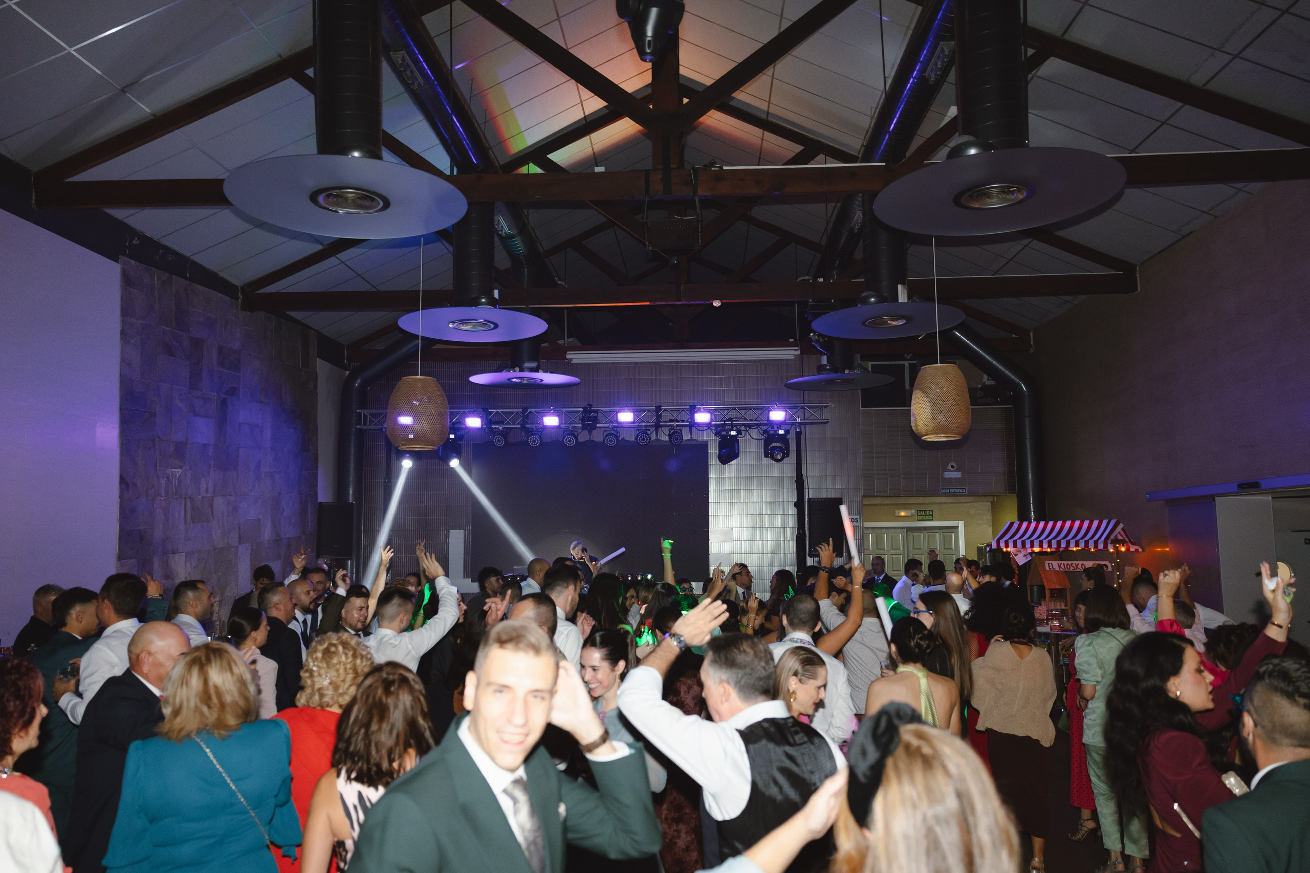 EVA & GUILLE. Fotógrafo y Videografo de bodas y eventos