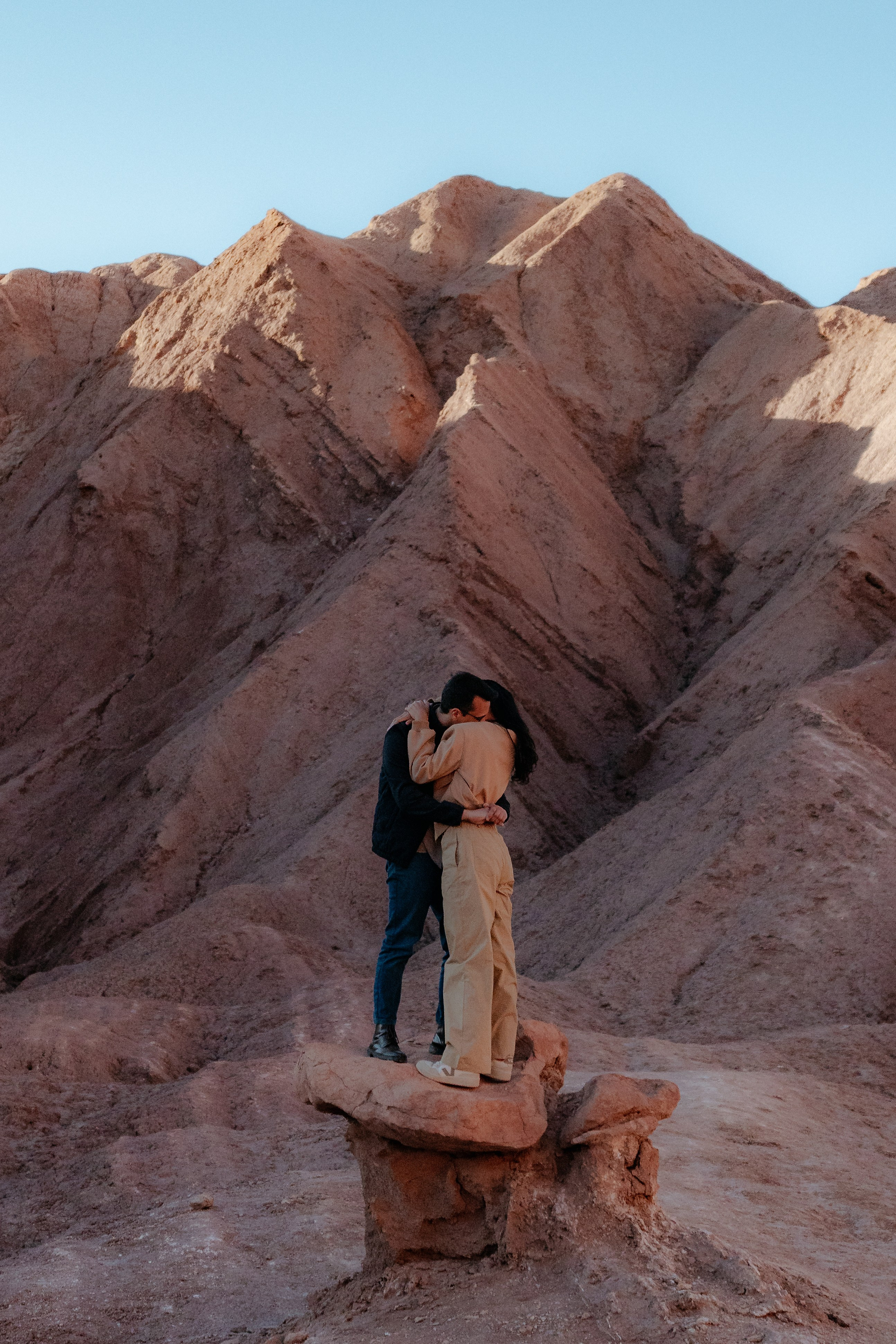 Sessão casual no Vale dos Cogumelos. Fotógrafo em San Pedro de Atacama