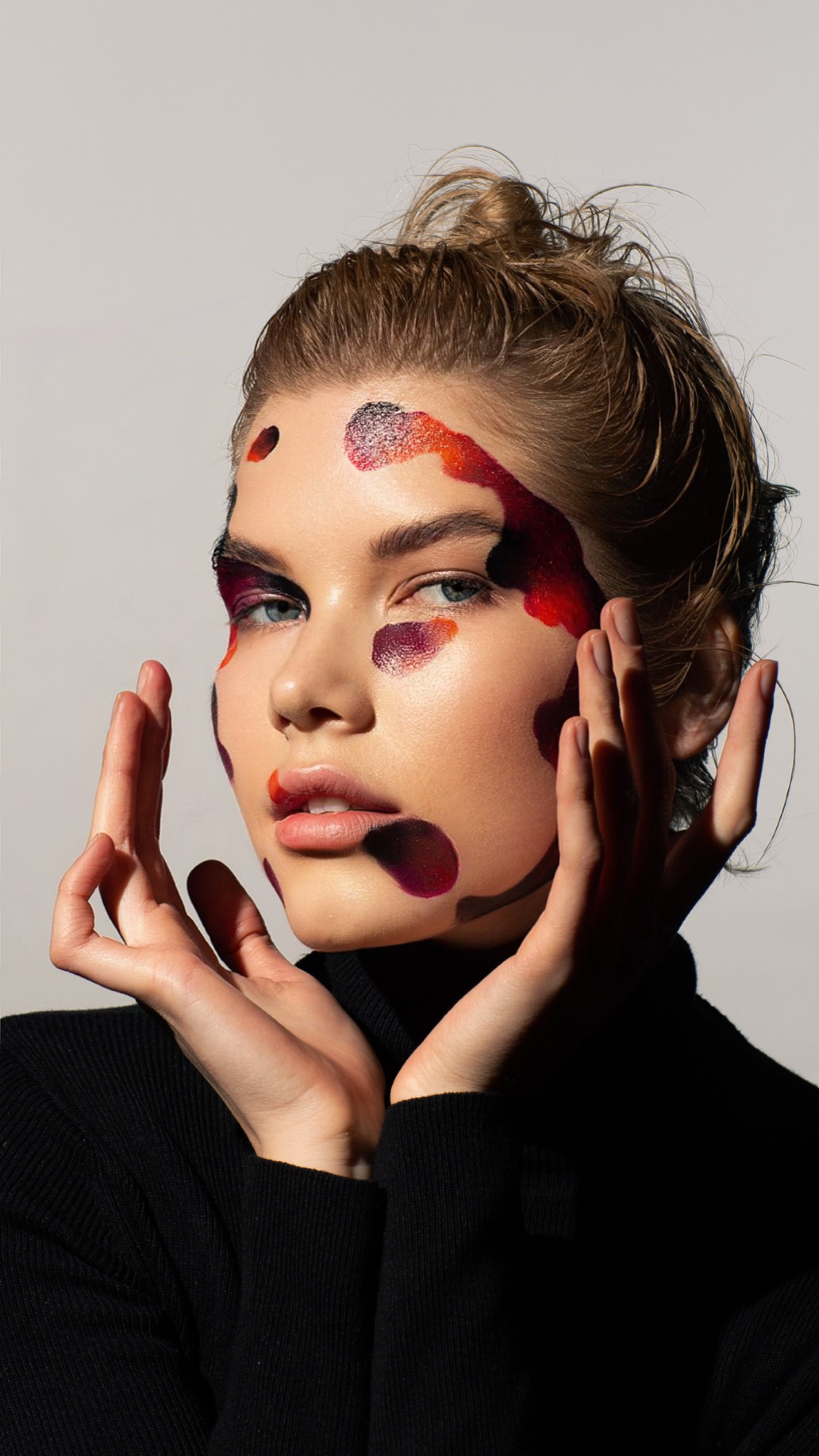 Portrait & Lifestyle Photographer