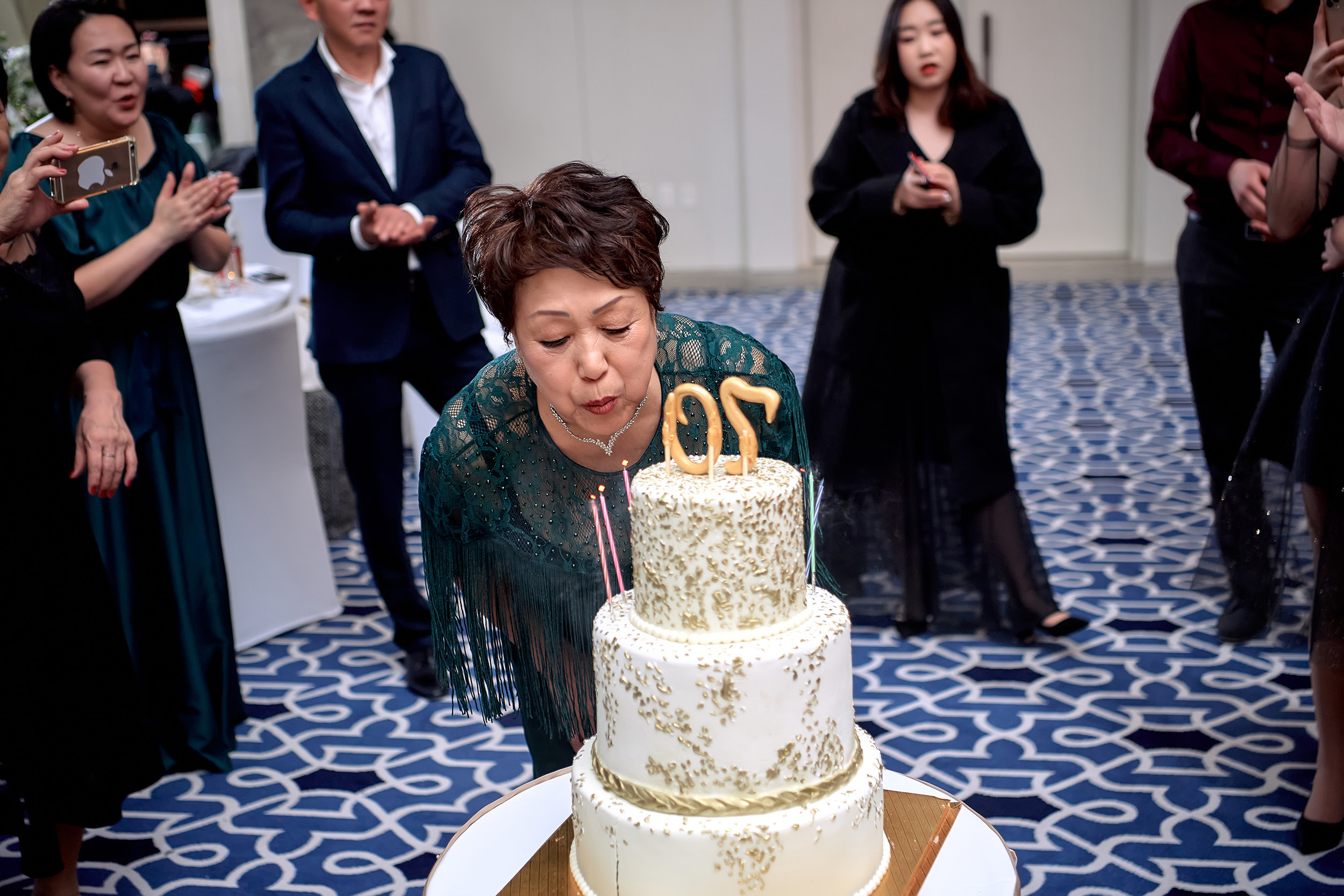 Юбилейный вечер Эллы Андреевны. Фотограф в Южной Корее