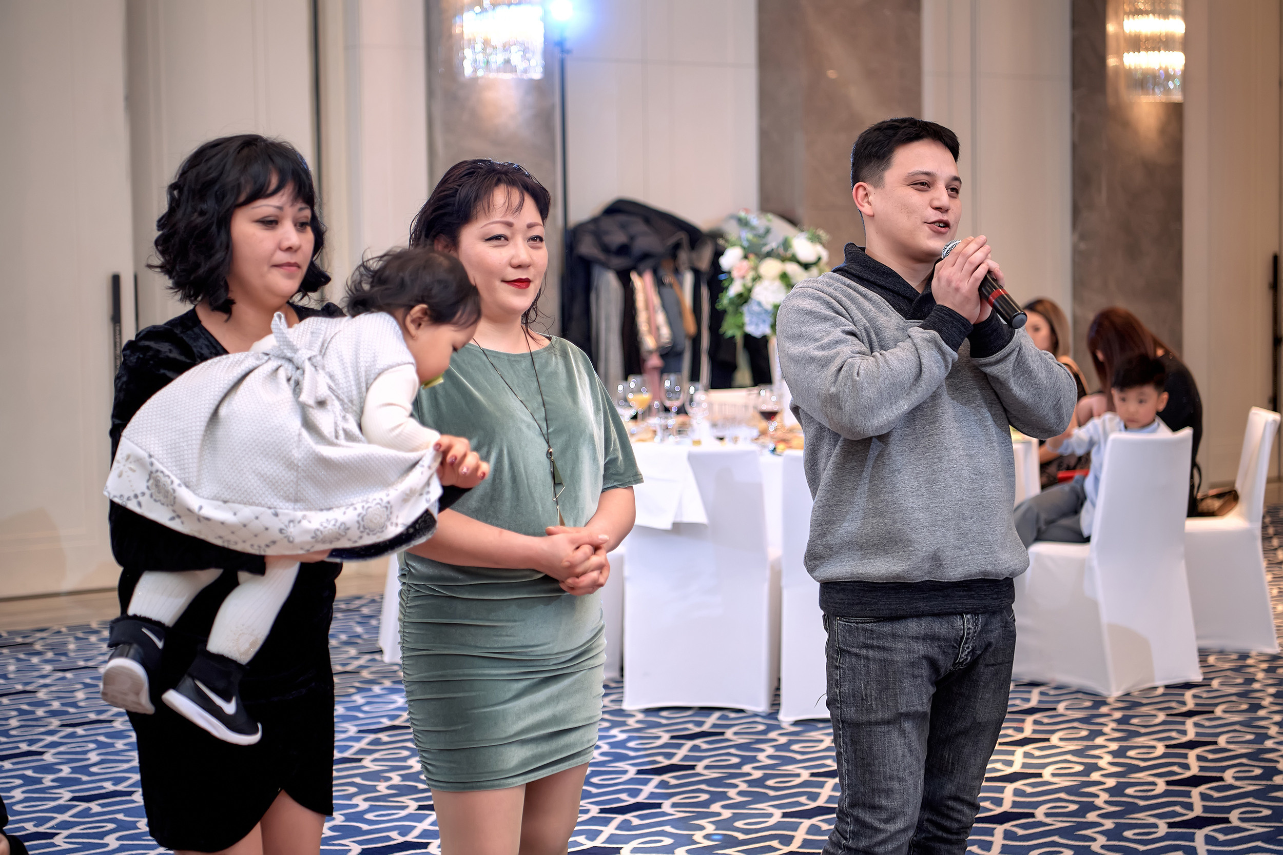 Юбилейный вечер Эллы Андреевны. Фотограф в Южной Корее