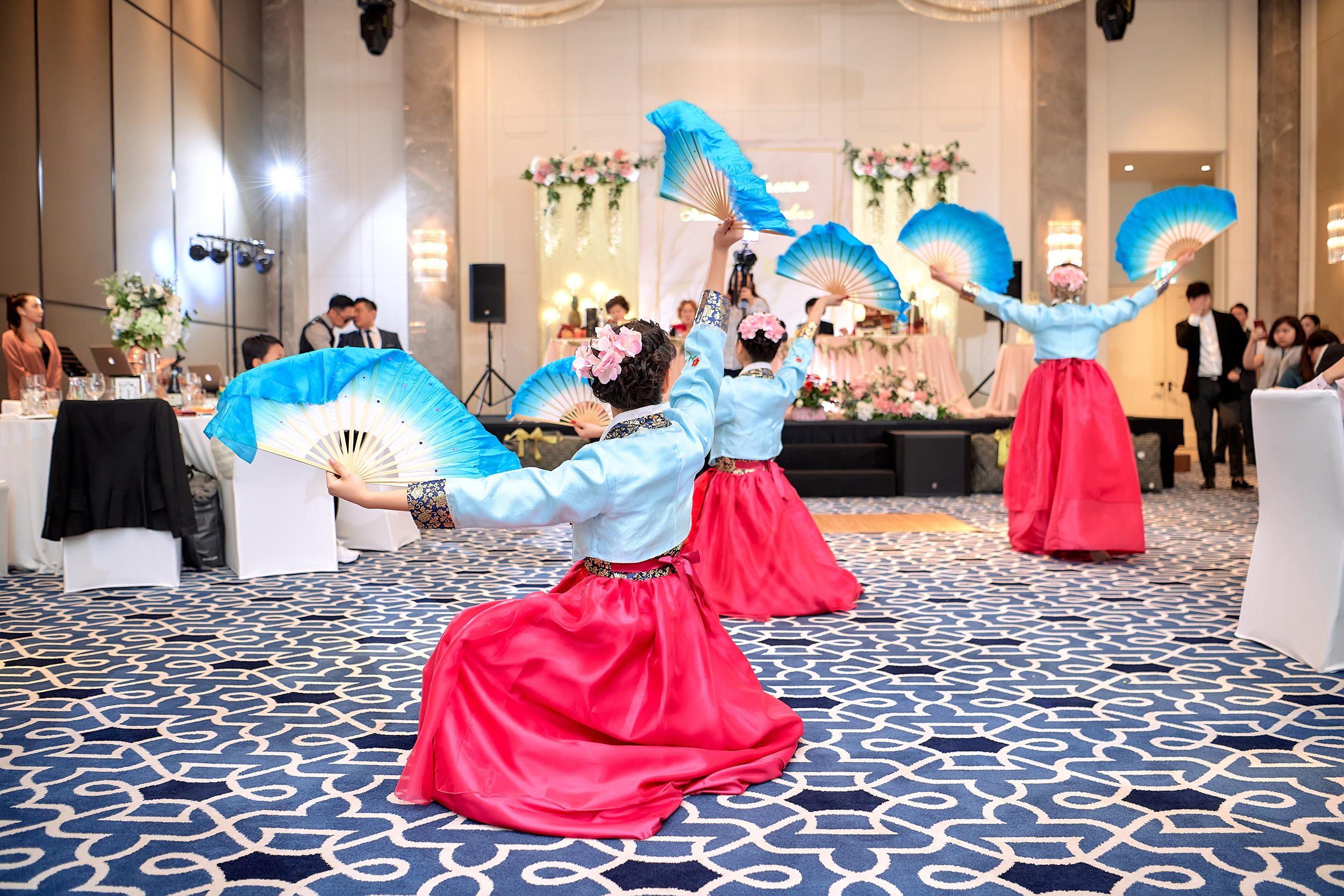 Юбилей Элла Андреевна. Фотограф в Южной Корее