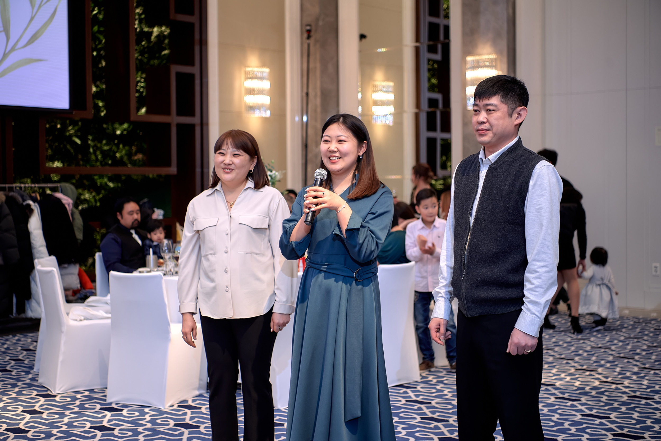 Юбилейный вечер Эллы Андреевны. Фотограф в Южной Корее