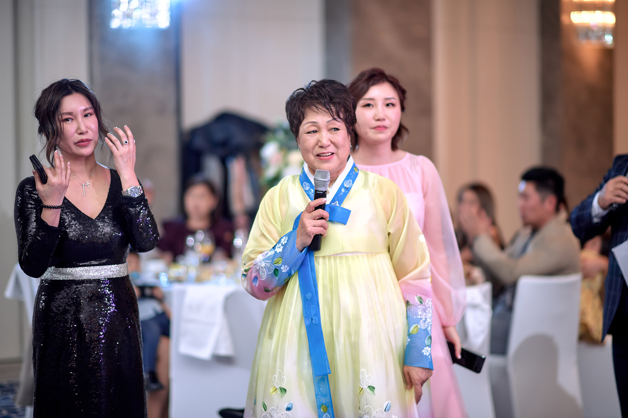 Юбилейный вечер Эллы Андреевны. Фотограф в Южной Корее