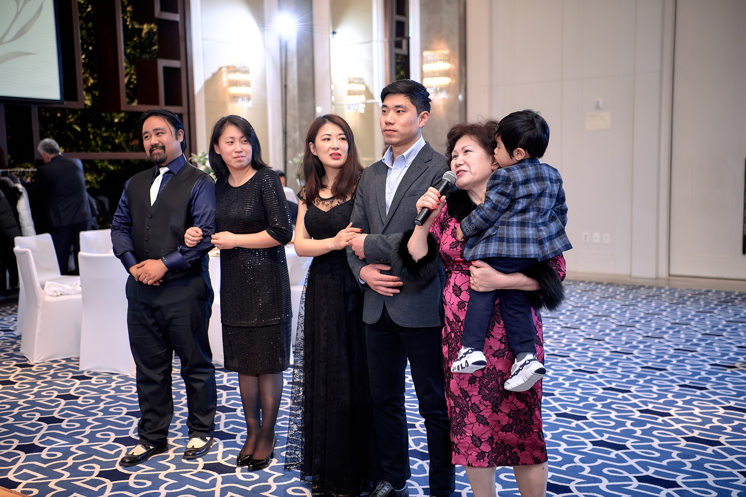 Юбилейный вечер Эллы Андреевны. Фотограф в Южной Корее