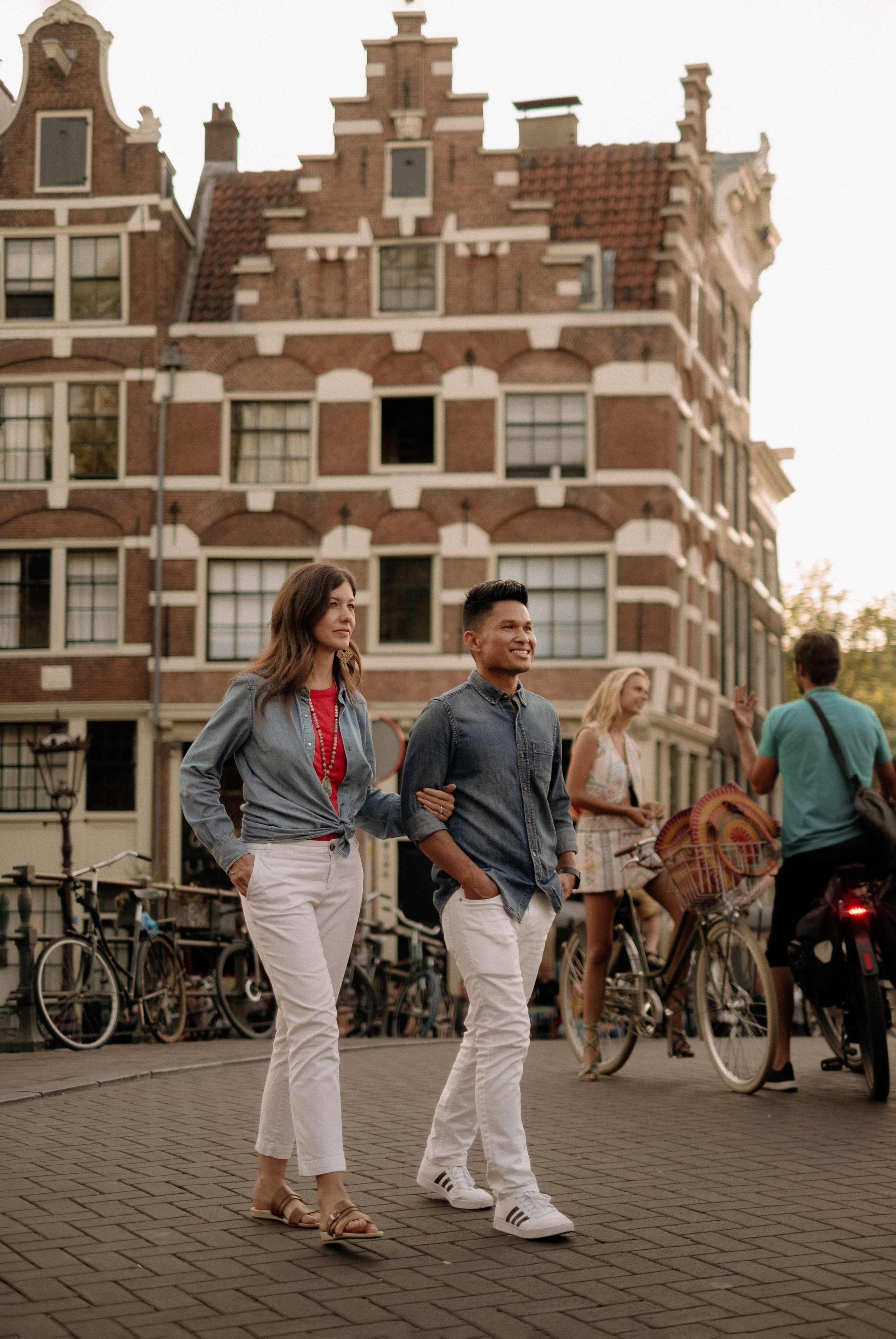 Chanhta & Susan. Lifestyle photographer in Amsterdam Astya Geza