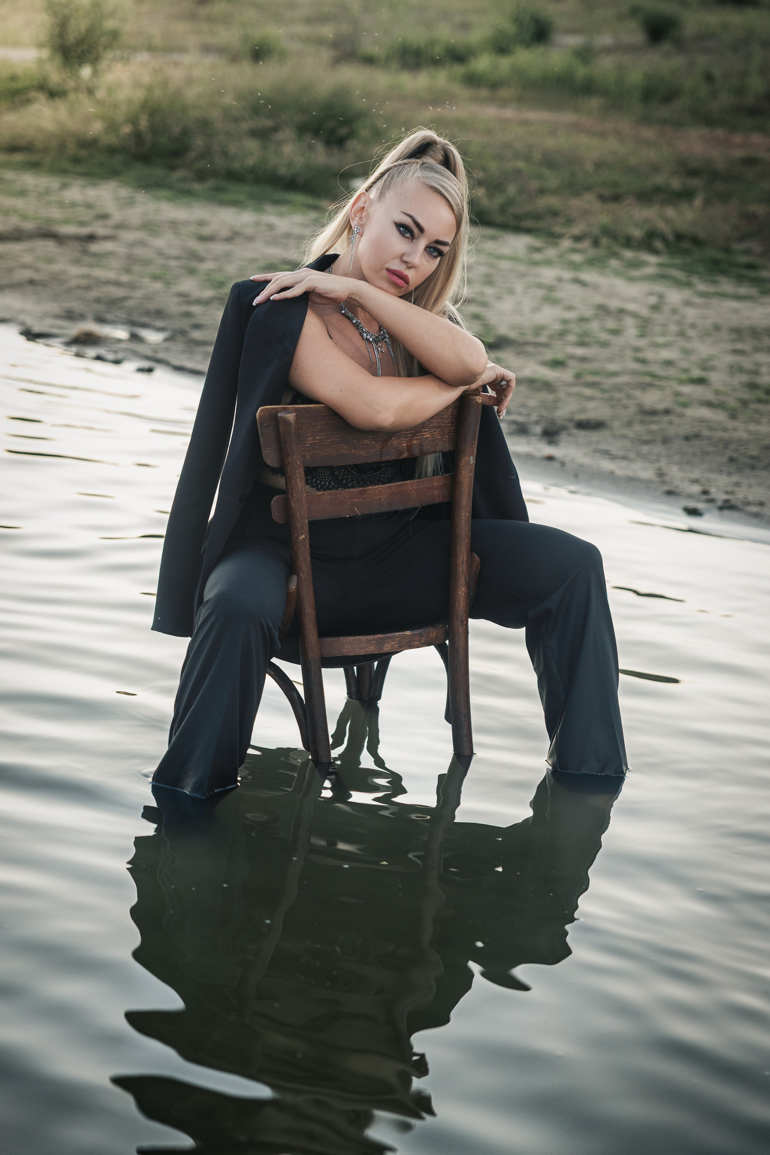 Igra kontrastov / Игра контрастов. Fotograf Zoja | Fotografiranje krsta, poroke in družine v Sloveniji