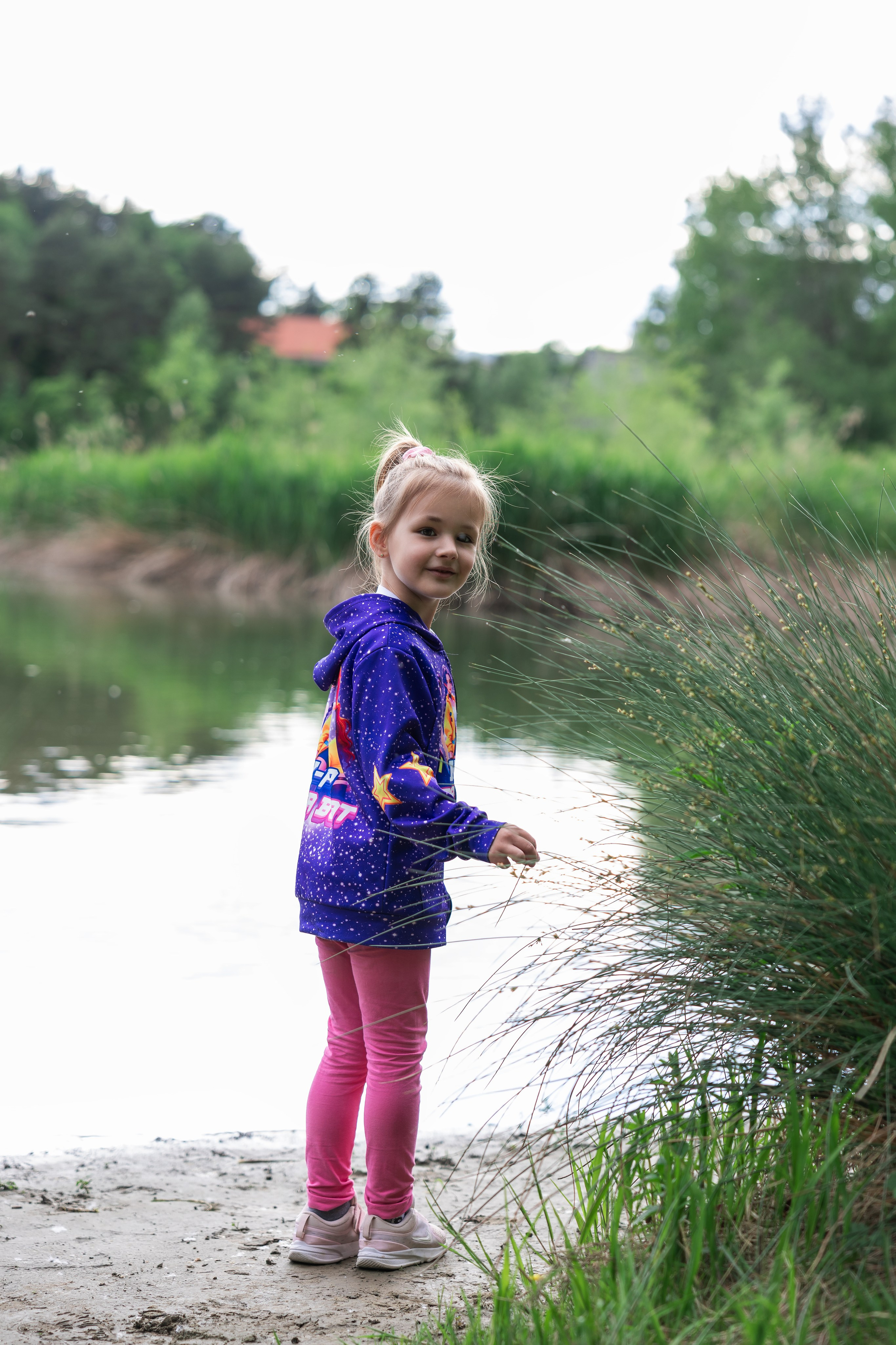 Otroški portret na Špičniku, fotografiranje otrok Maribor in Kungota9