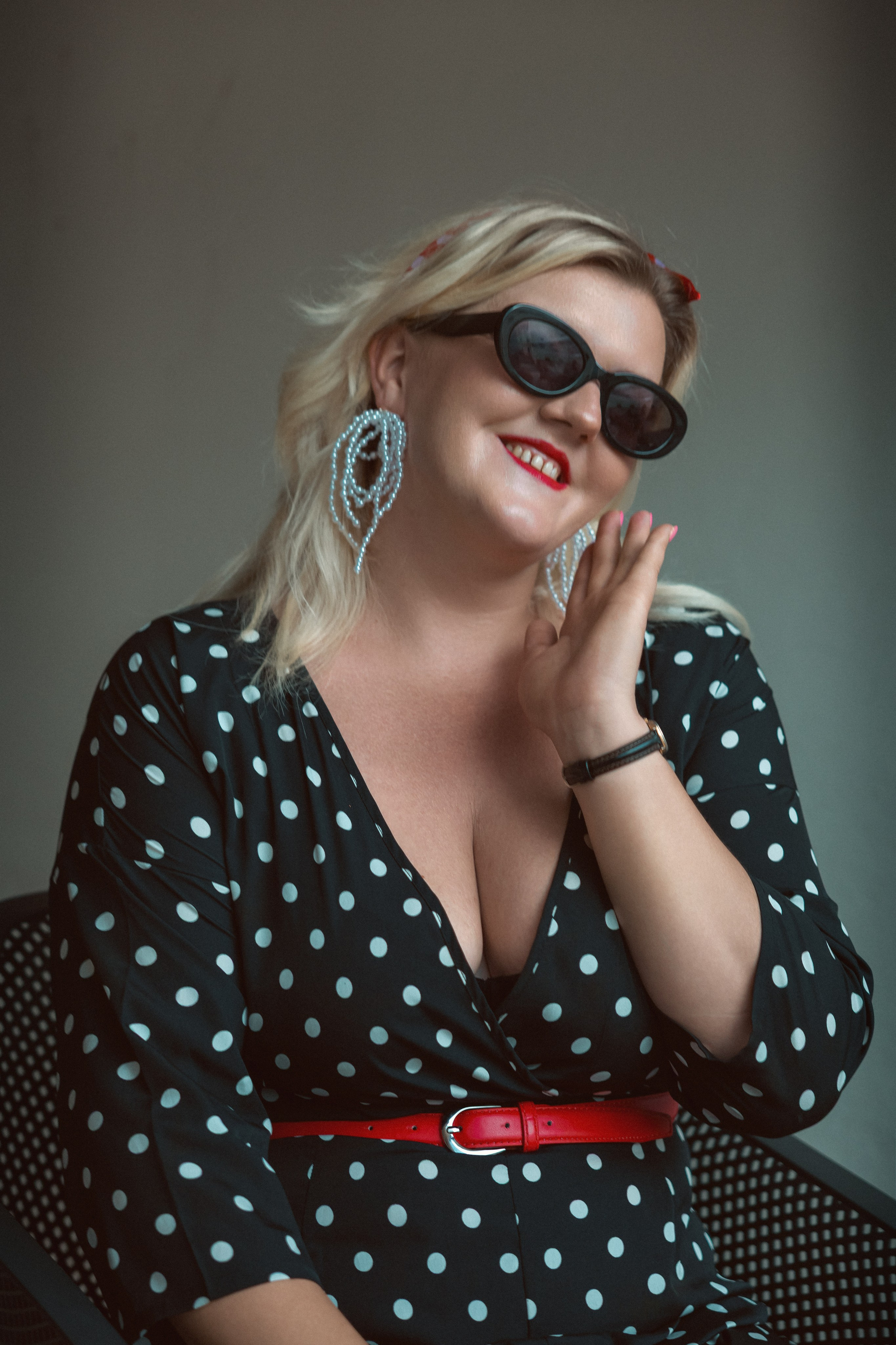 Filmski kadri v retro stilu. 🎬🖤. Fotograf Zoja | Fotografiranje krsta, poroke in družine v Sloveniji