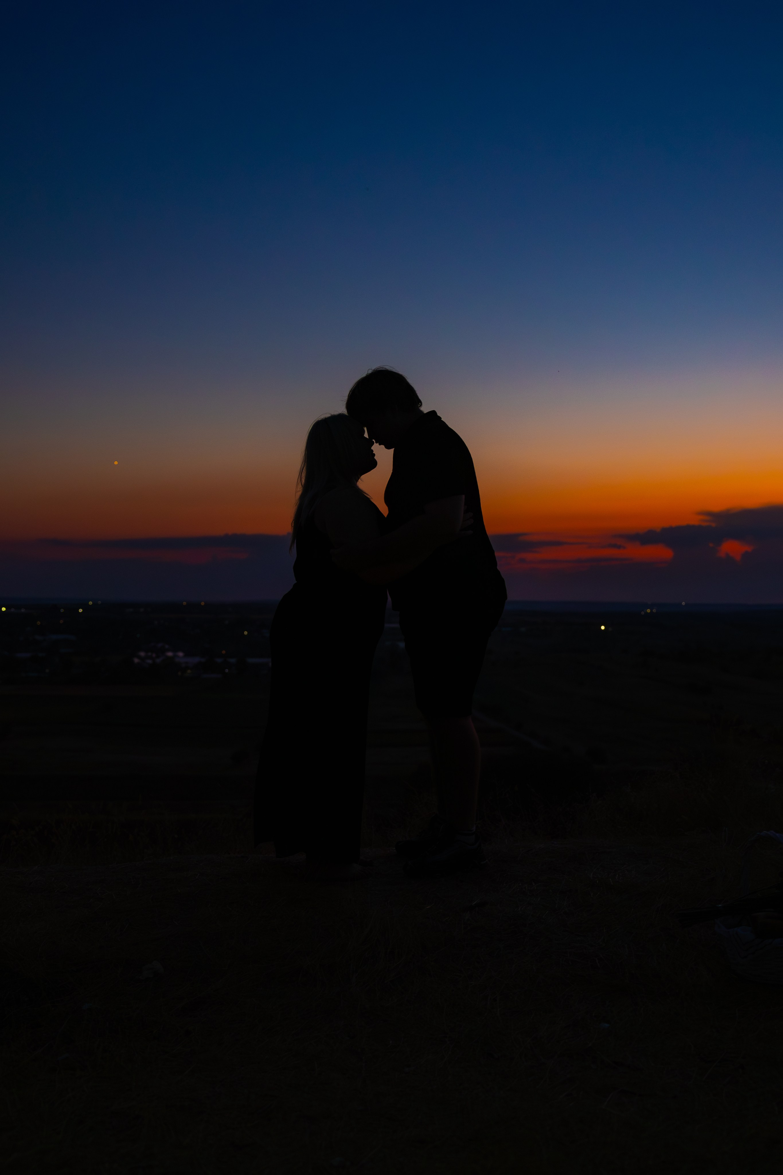 Piknik z harmoniko / Пикник с аккордеоном. Fotograf Zoja | Fotografiranje krsta, poroke in družine v Sloveniji