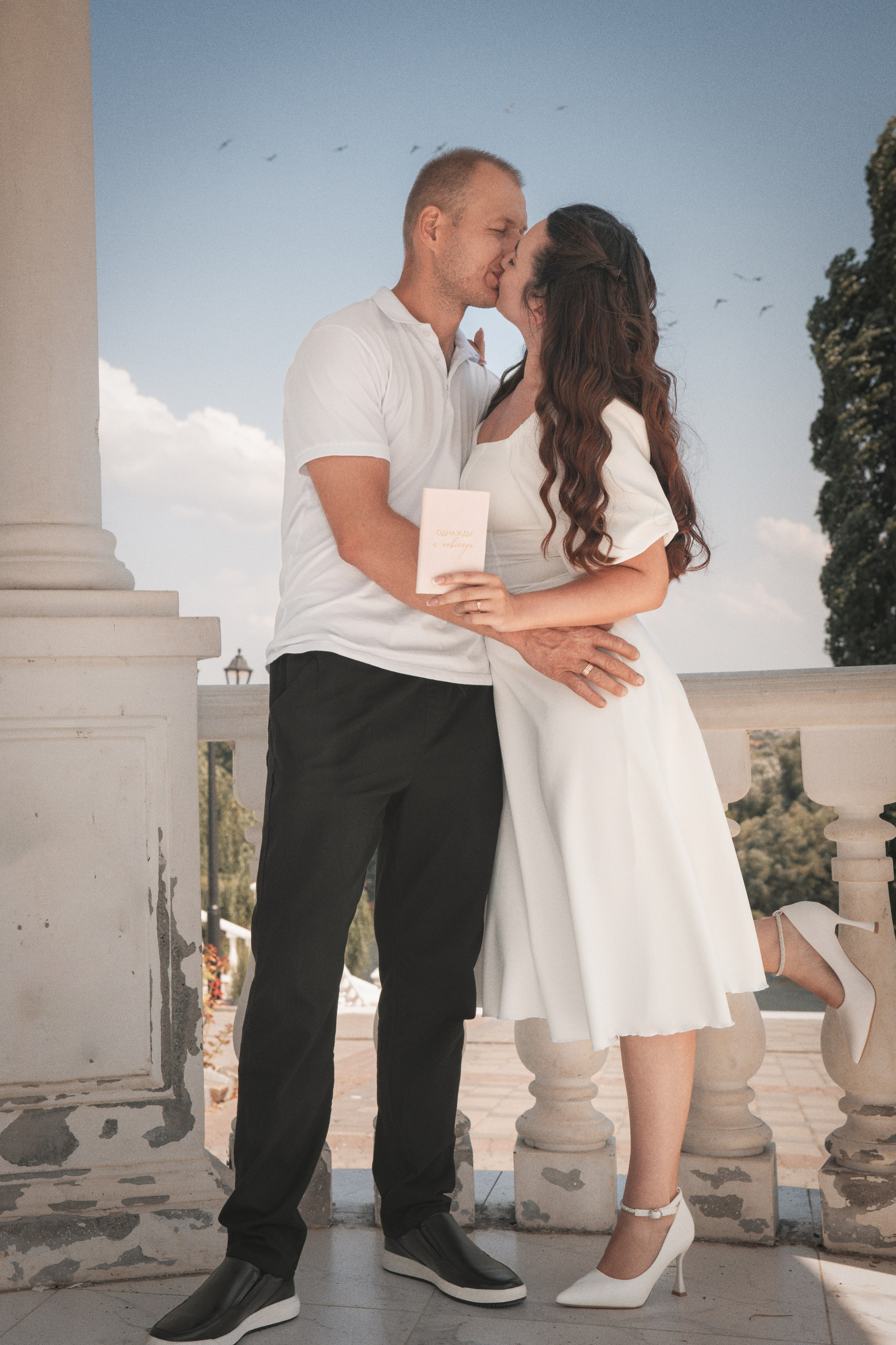 Poročni dan: od zaobljube do sprehoda / Свадебный день: от клятвы до прогулки. Fotograf Zoja | Fotografiranje krsta, poroke in družine v Sloveniji