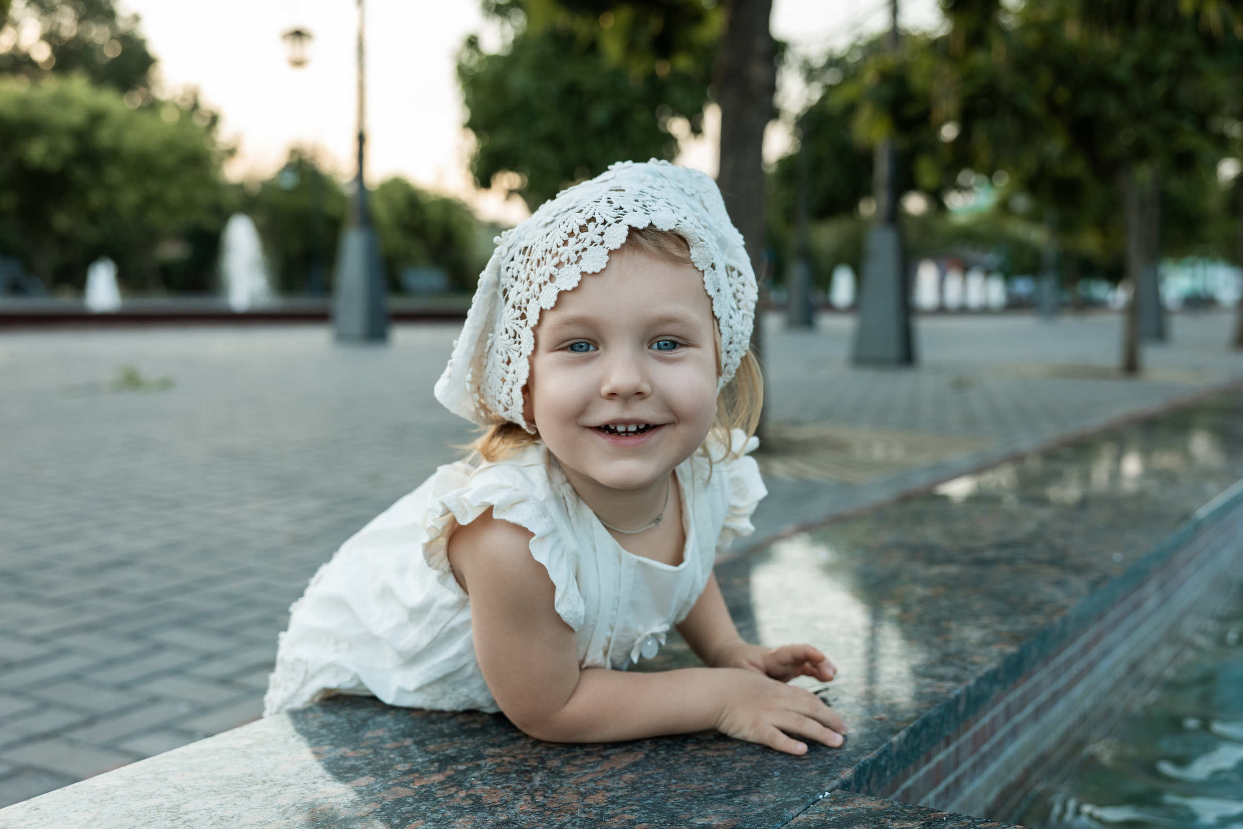 Zlati trenutki materinstva / Золотые мгновения материнства. Fotograf Zoja | Fotografiranje krsta, poroke in družine v Sloveniji
