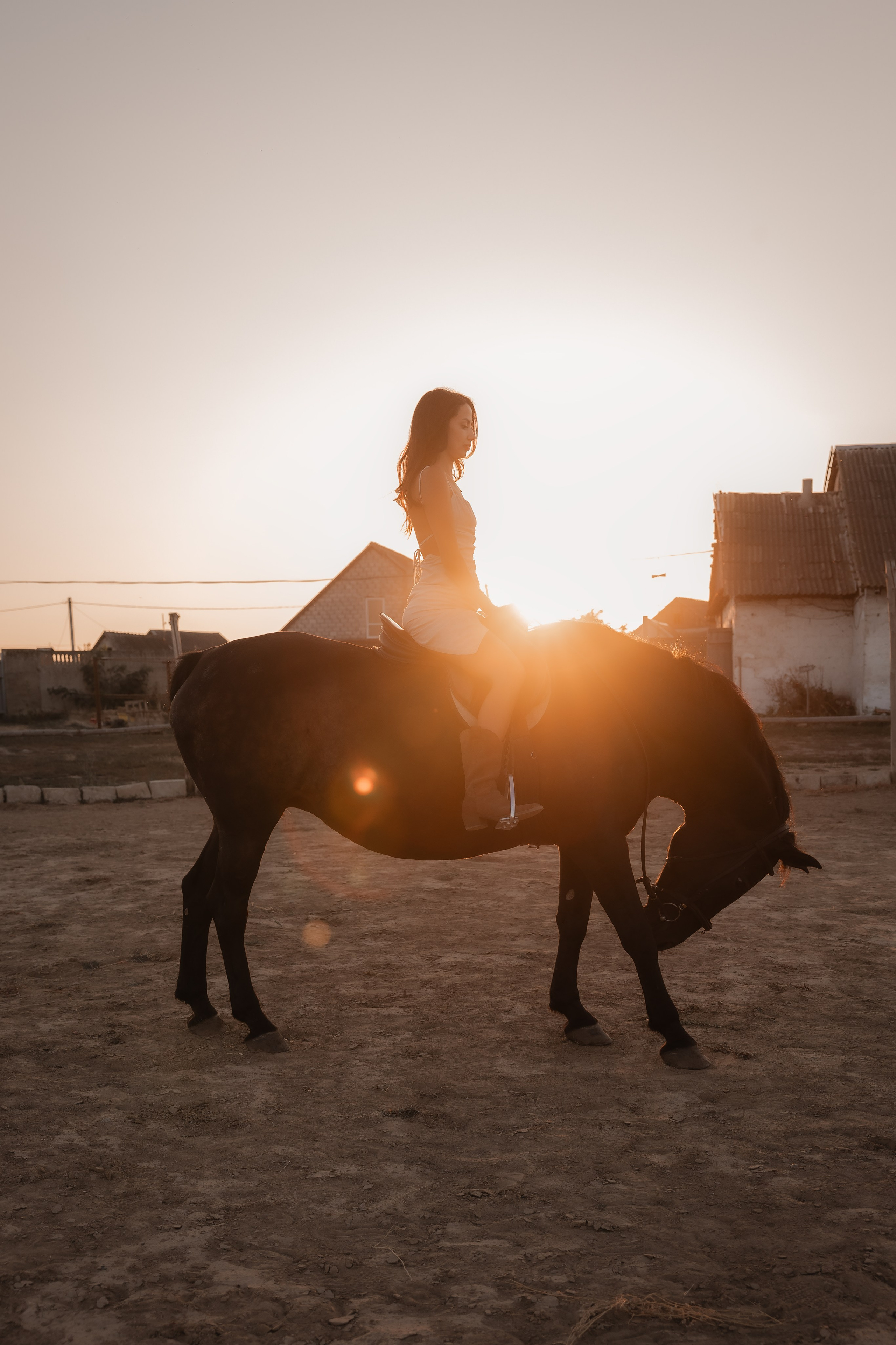 Eleganca v sedlu / Элегантность в седле. Fotograf Zoja | Fotografiranje krsta, poroke in družine v Sloveniji