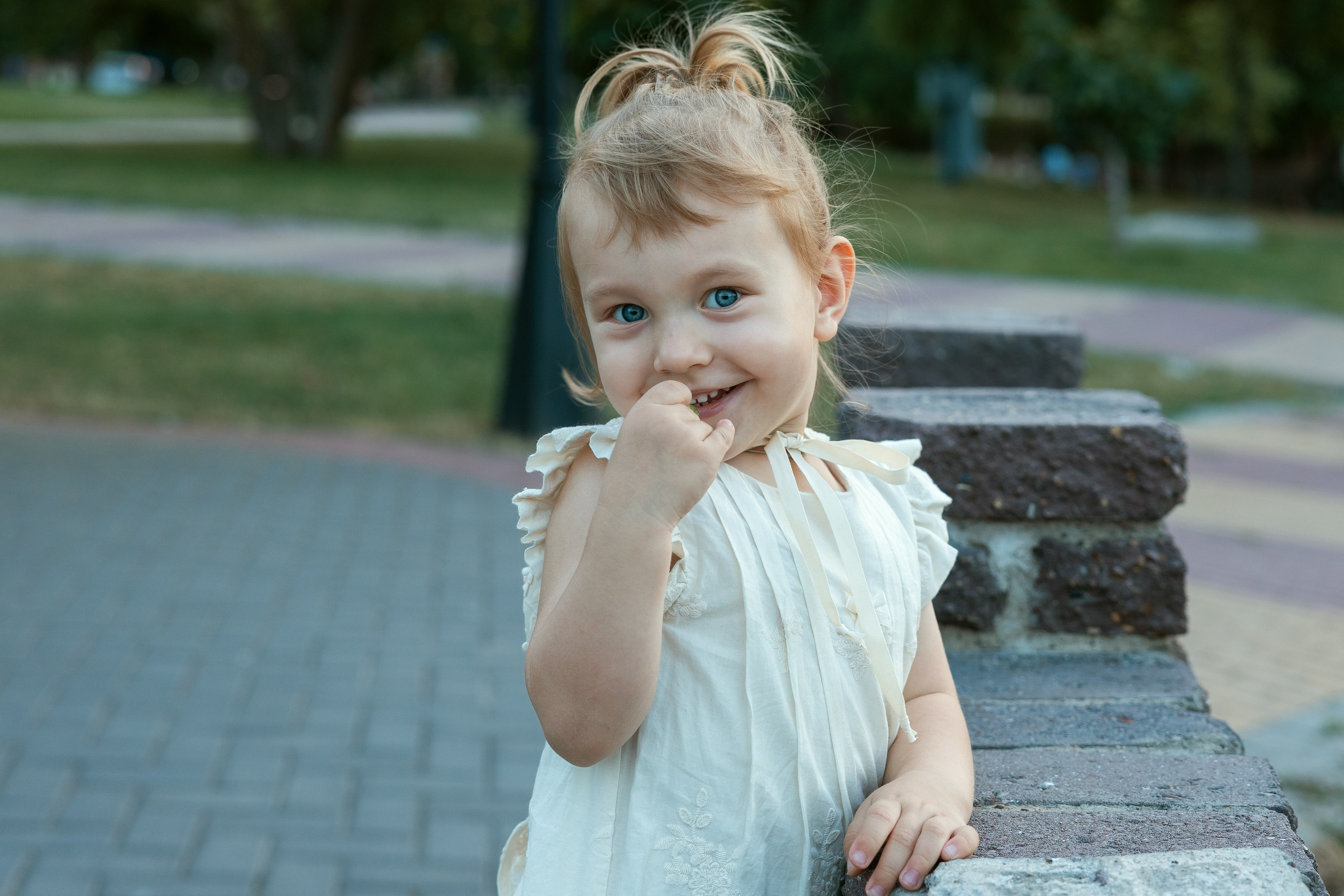 Zlati trenutki materinstva / Золотые мгновения материнства. Fotograf Zoja | Fotografiranje krsta, poroke in družine v Sloveniji